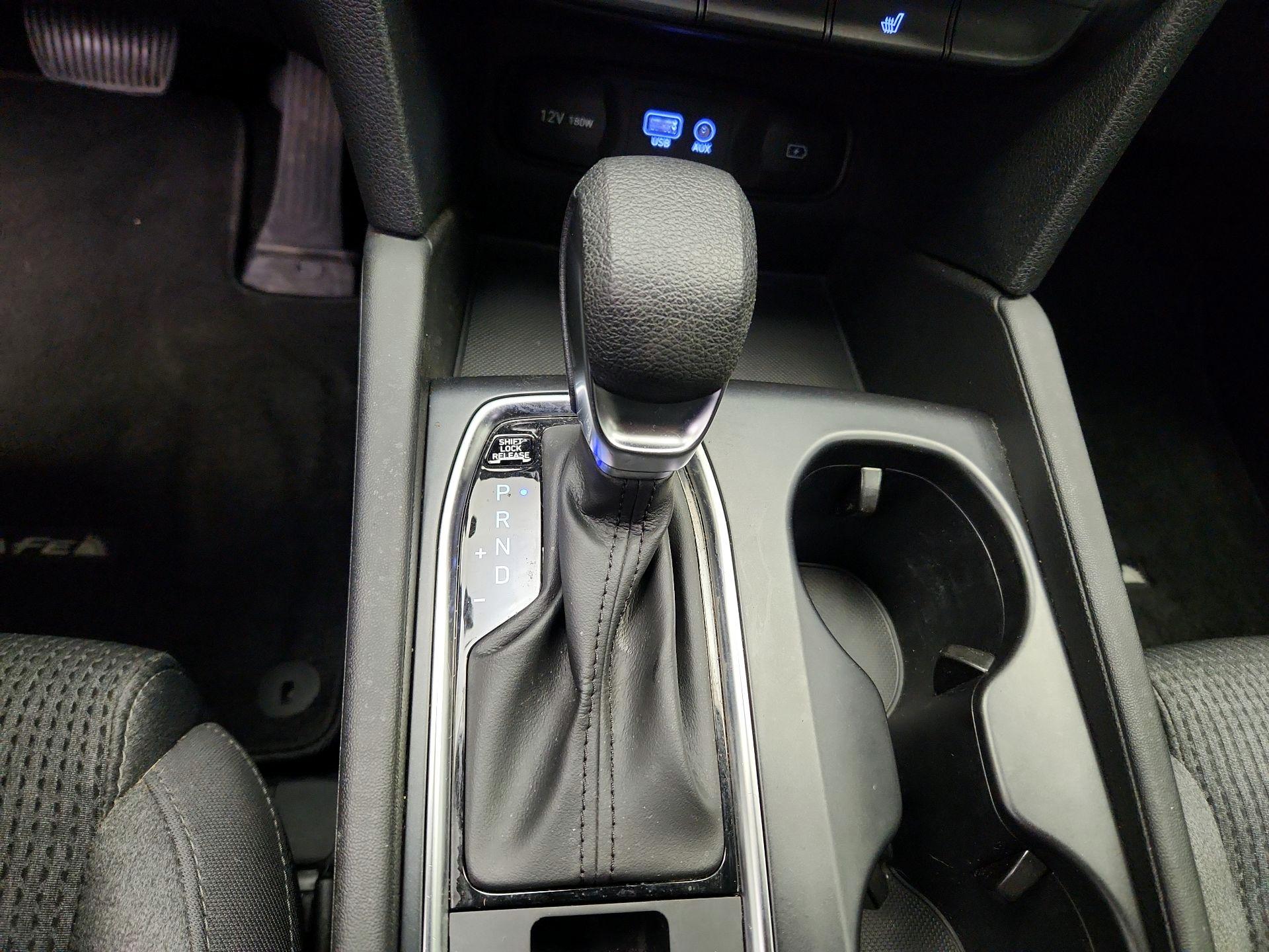 Thumbnail: 2020 Hyundai Santa Fe - 17