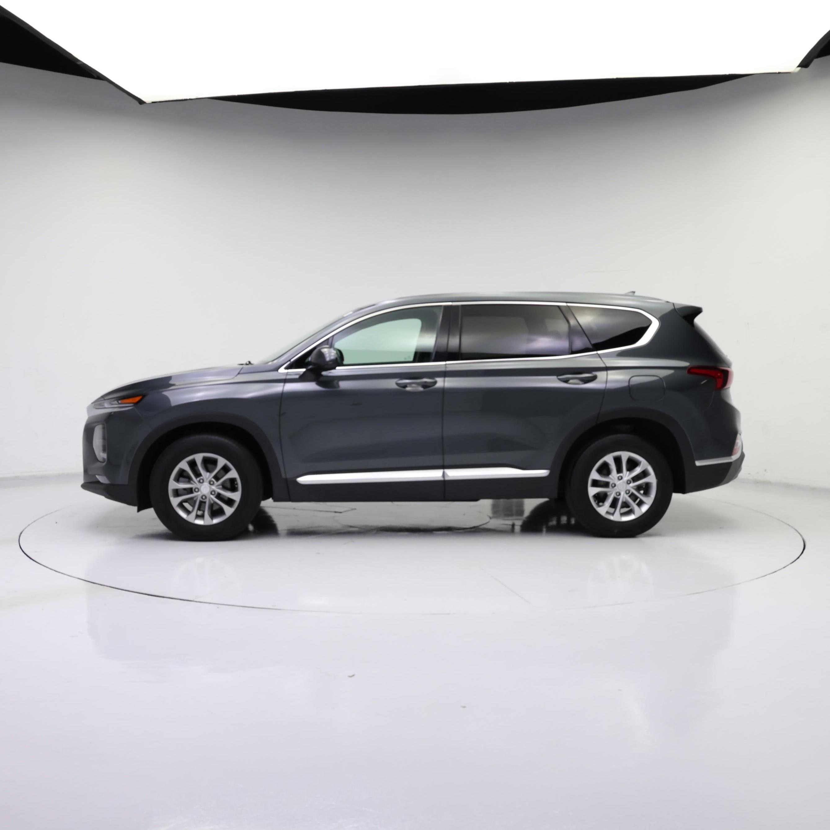 Thumbnail: 2020 Hyundai Santa Fe - 3