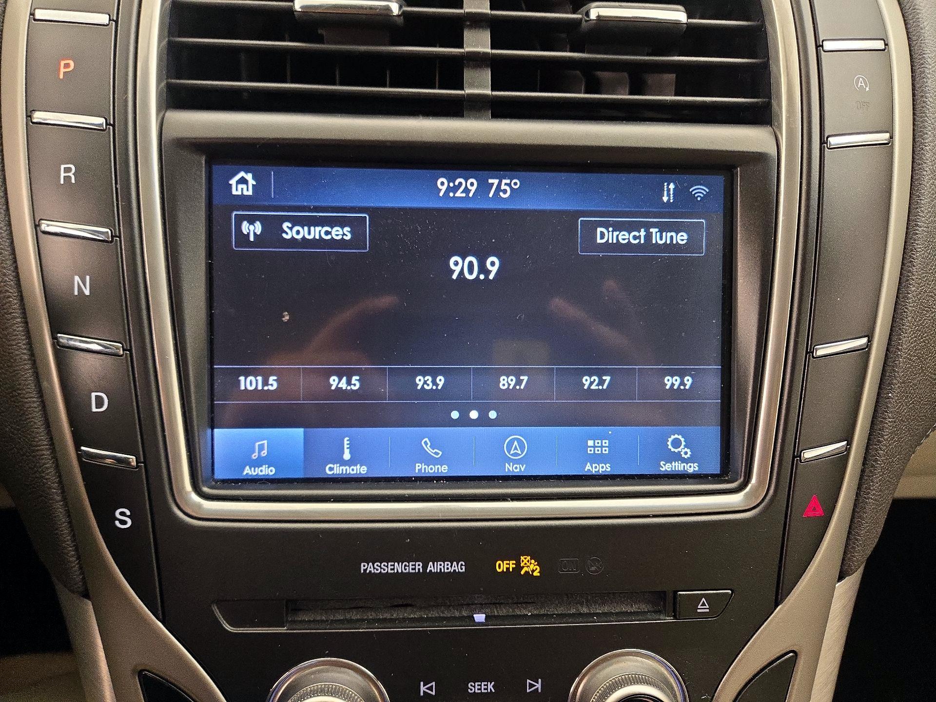 Thumbnail: 2020 Lincoln Nautilus - 16