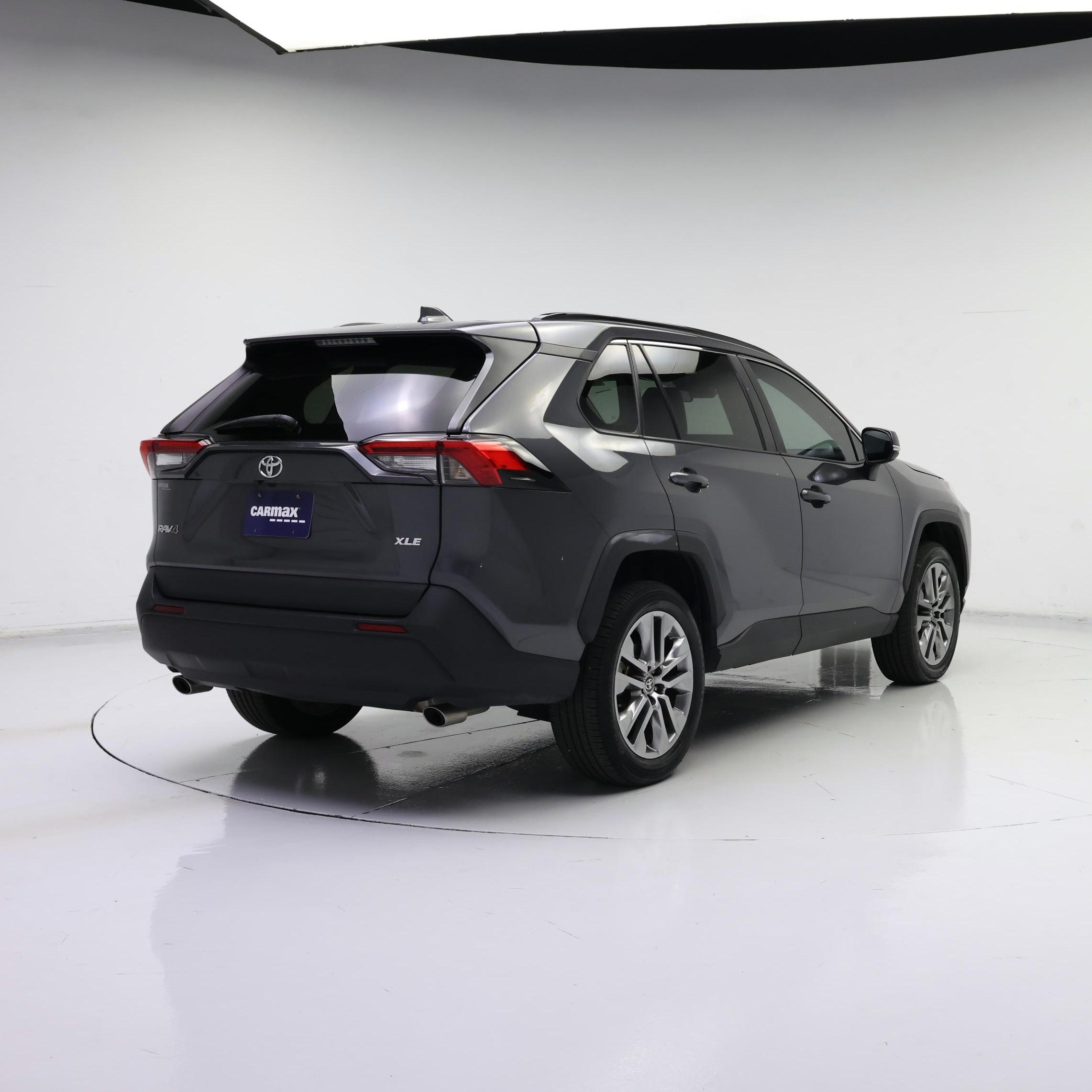 Thumbnail: 2023 Toyota RAV4 - 8