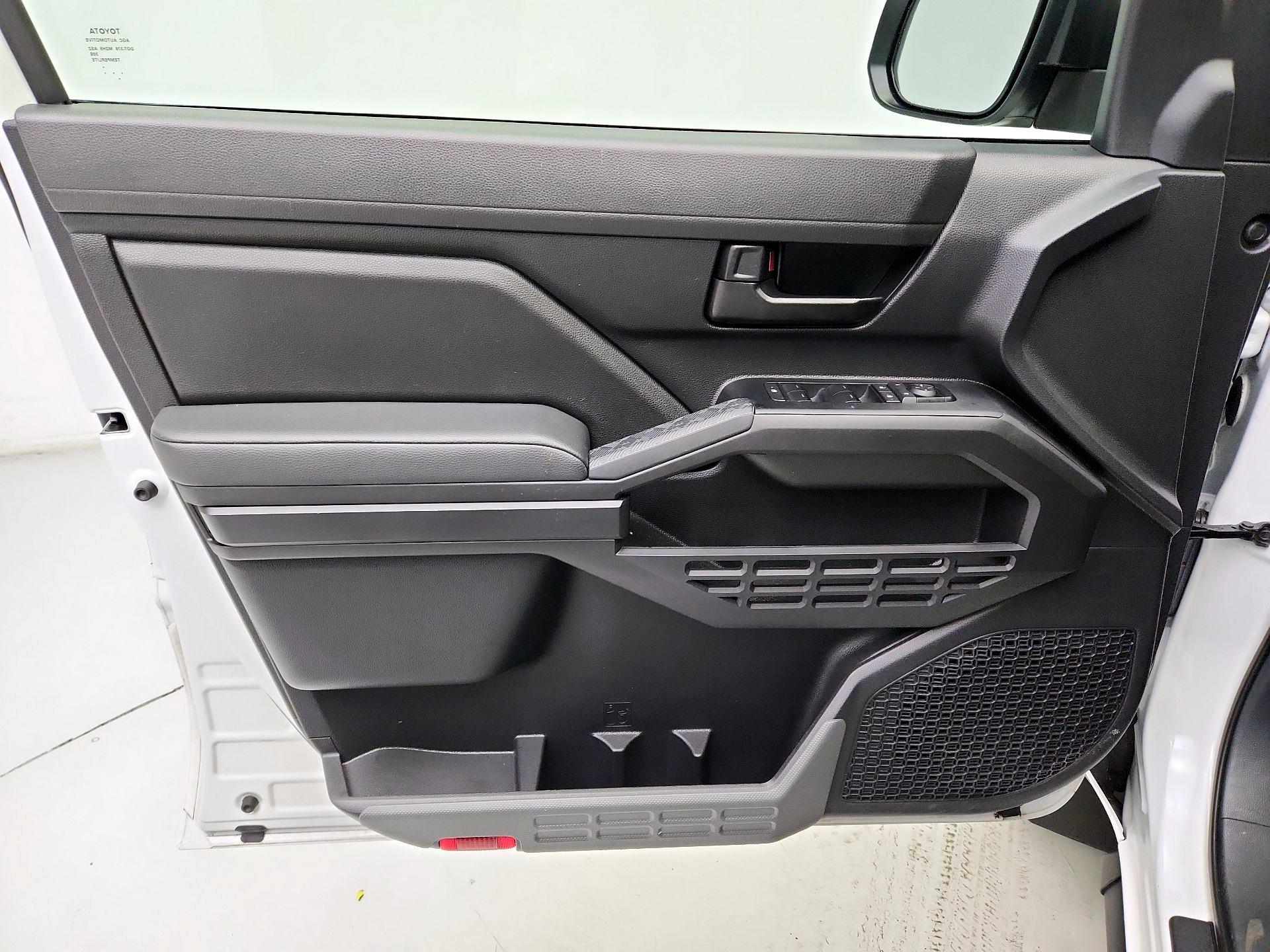 Thumbnail: 2024 Toyota Tacoma - 12