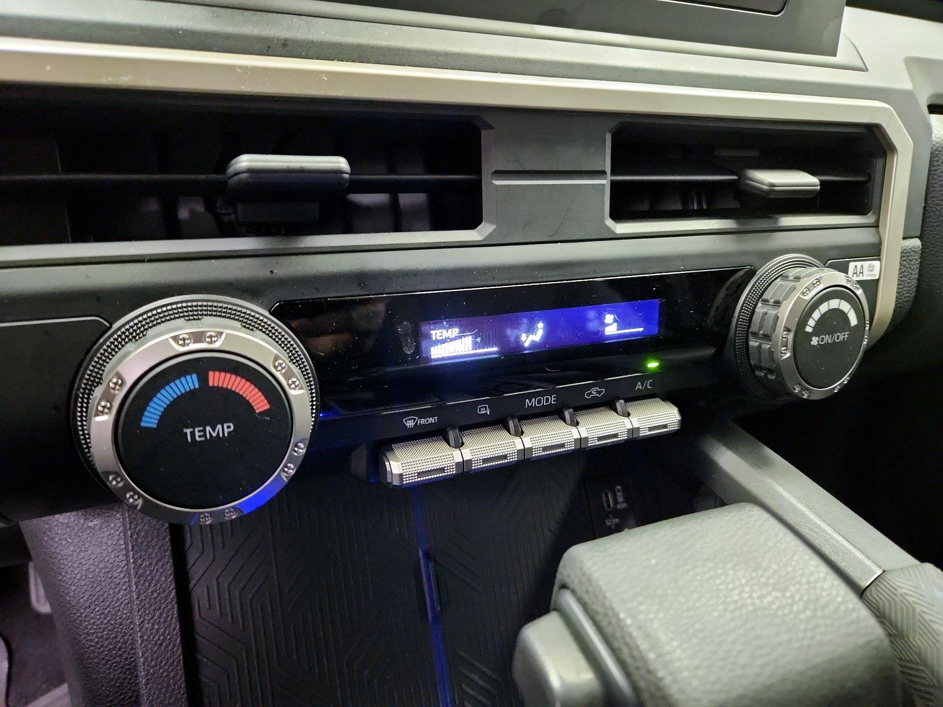 Thumbnail: 2024 Toyota Tacoma - 17