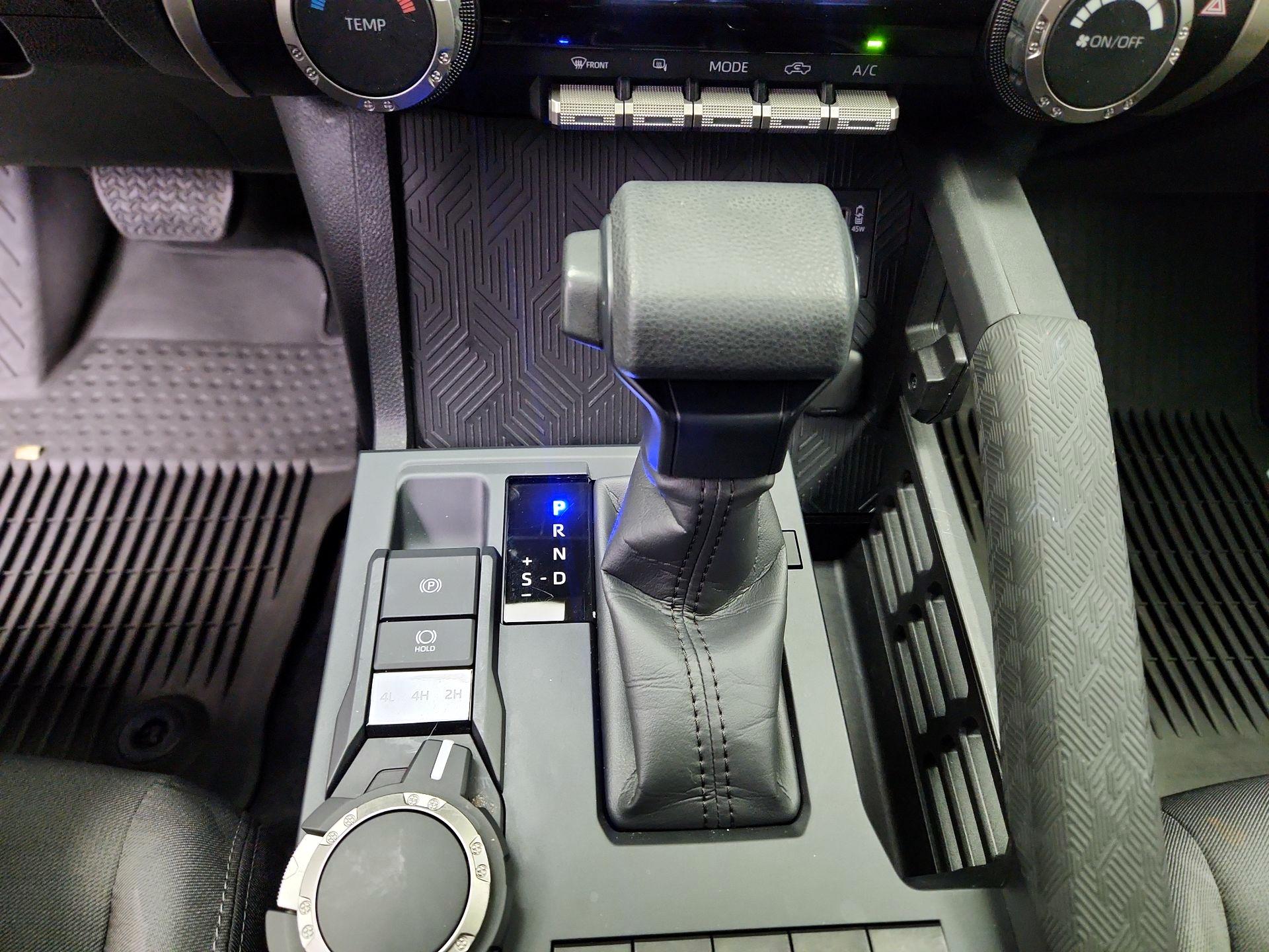 Thumbnail: 2024 Toyota Tacoma - 18