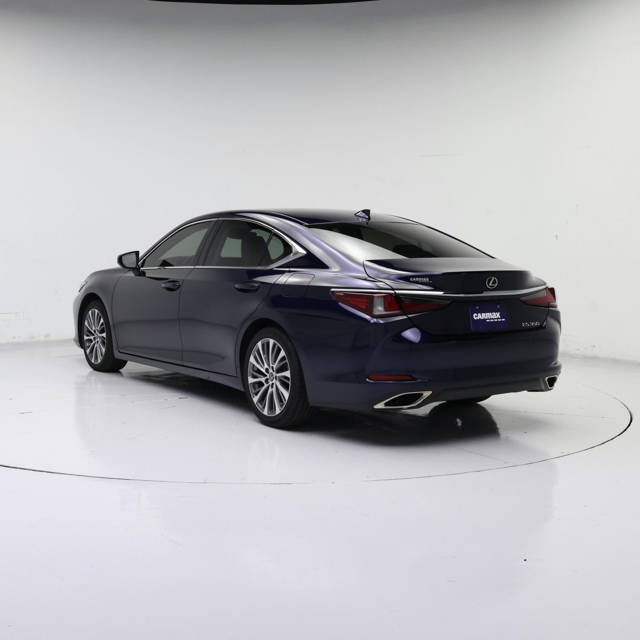 Thumbnail: 2021 Lexus ES - 2