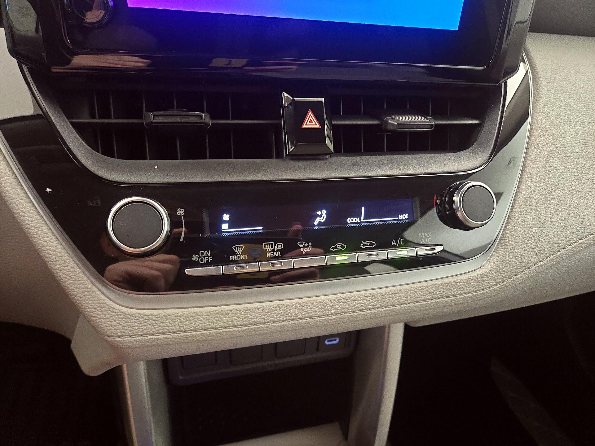 Thumbnail: 2023 Toyota Corolla Cross - 16