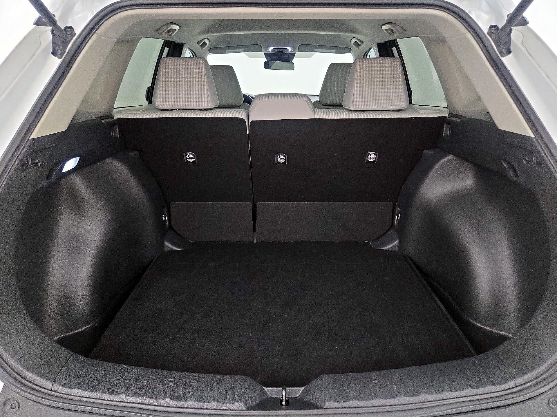 Thumbnail: 2023 Toyota Corolla Cross - 20