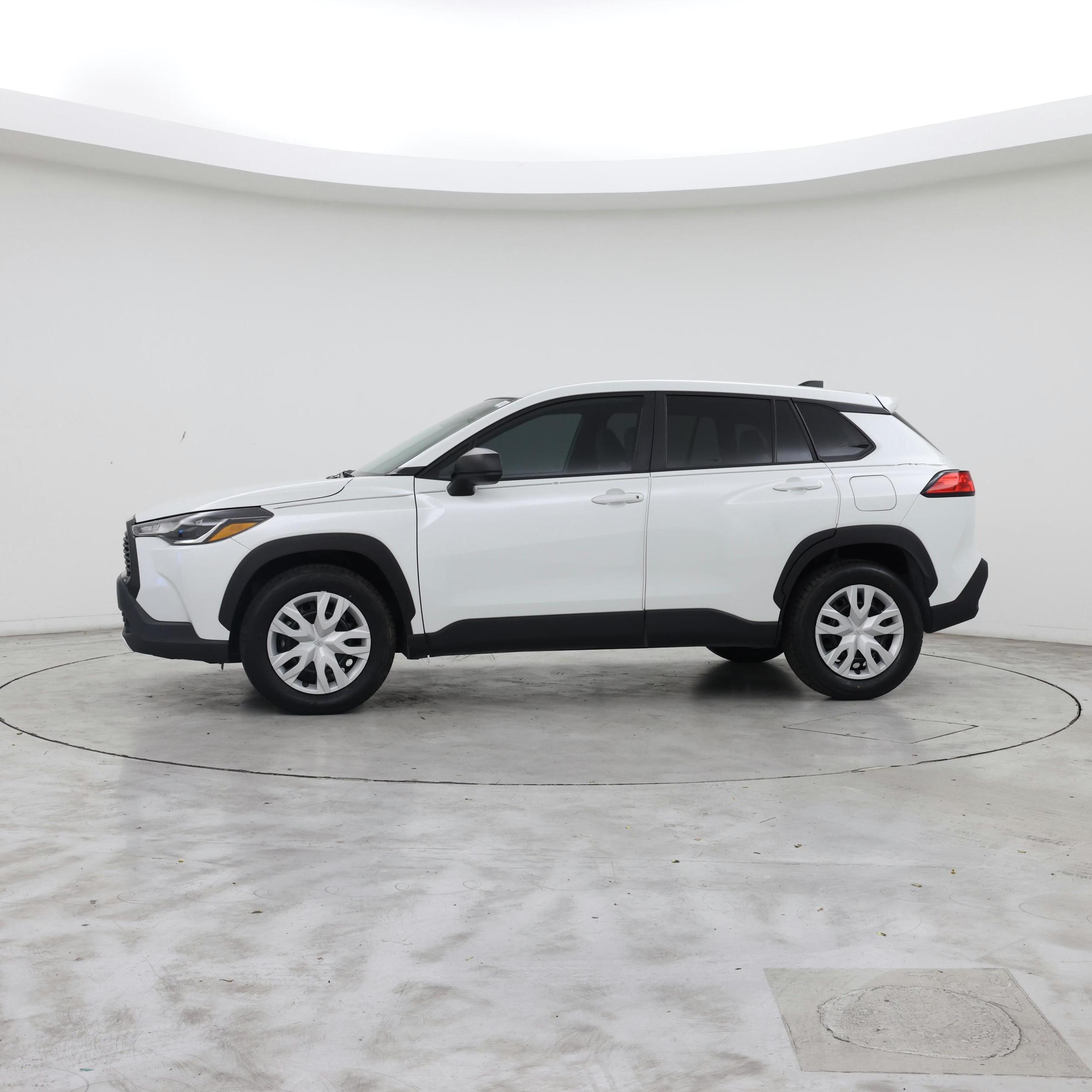 Thumbnail: 2023 Toyota Corolla Cross - 3