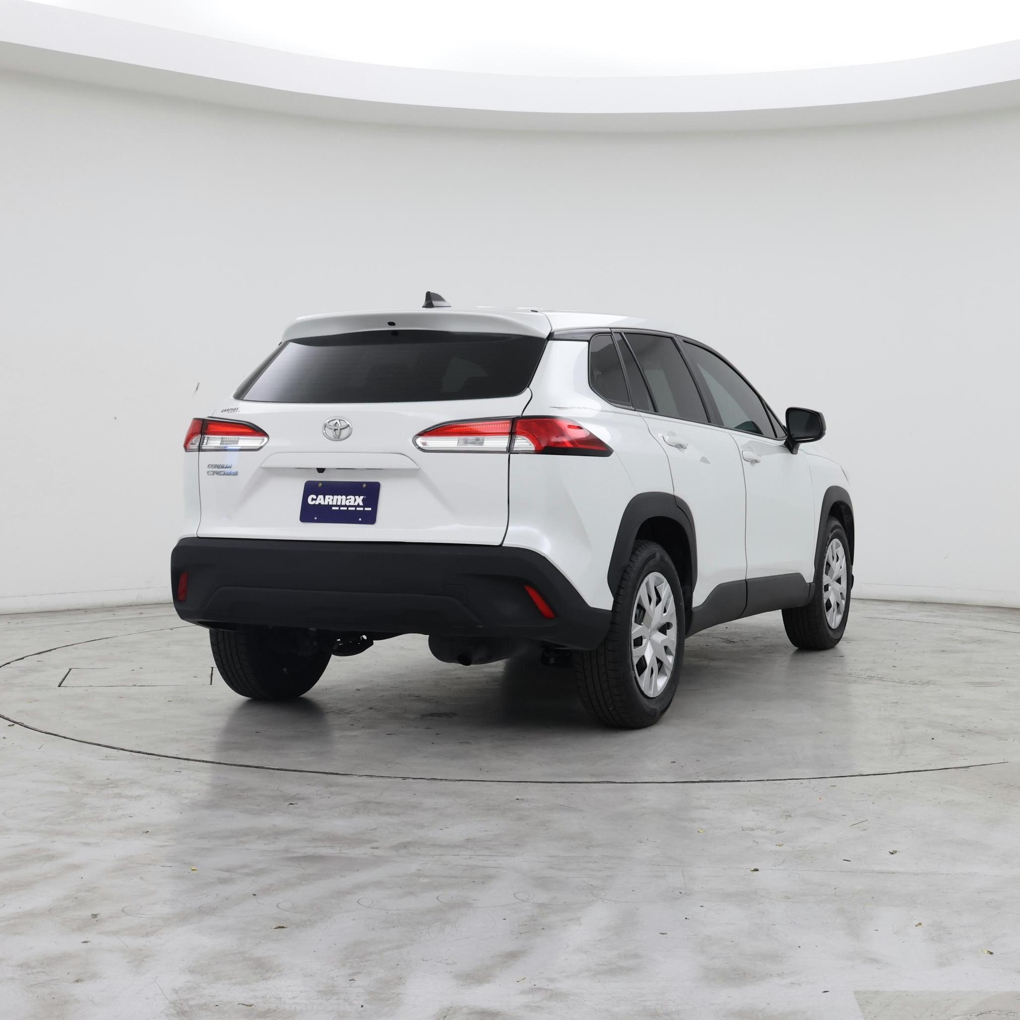 Thumbnail: 2023 Toyota Corolla Cross - 8