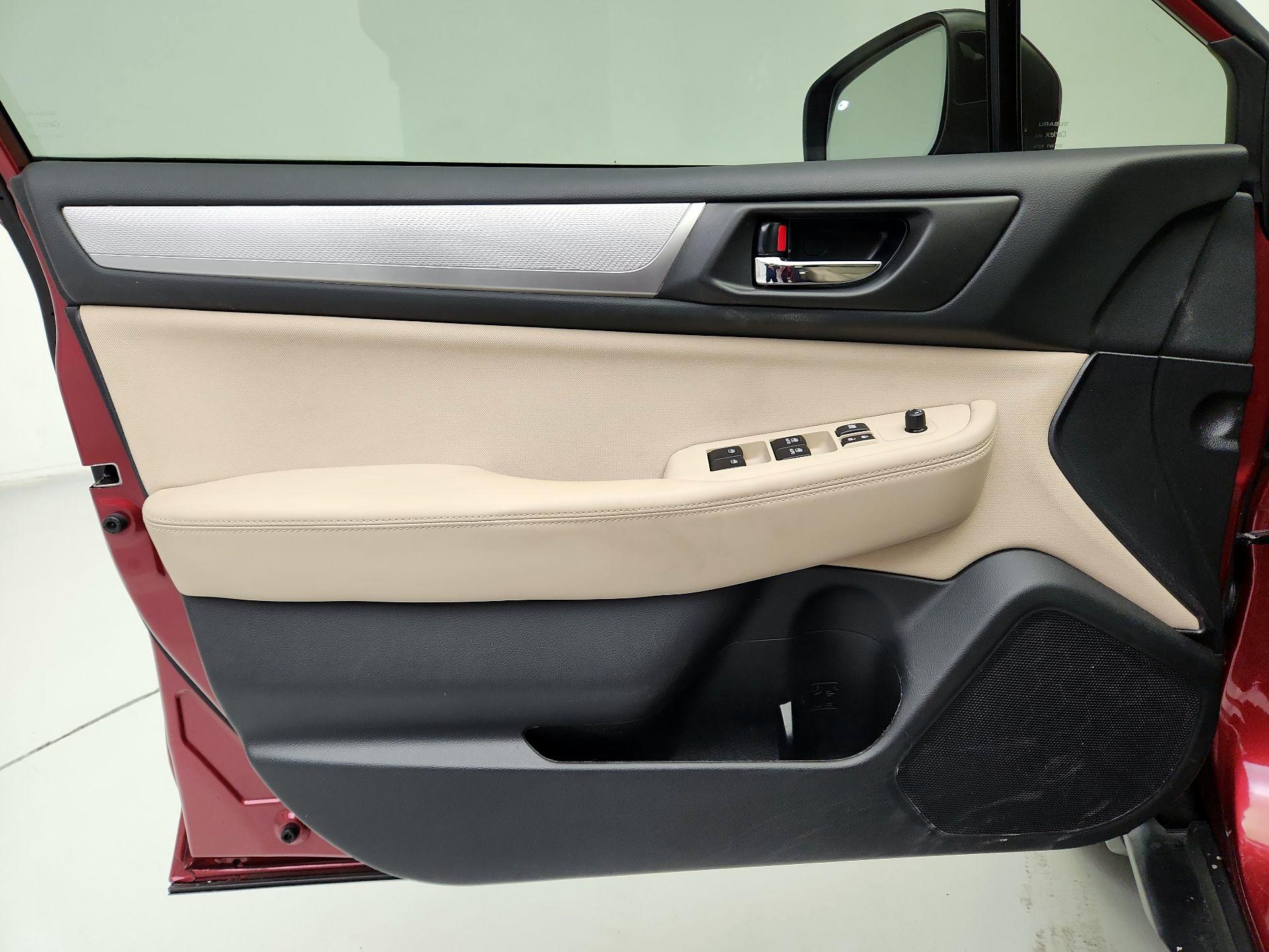 Thumbnail: 2018 Subaru Outback - 12