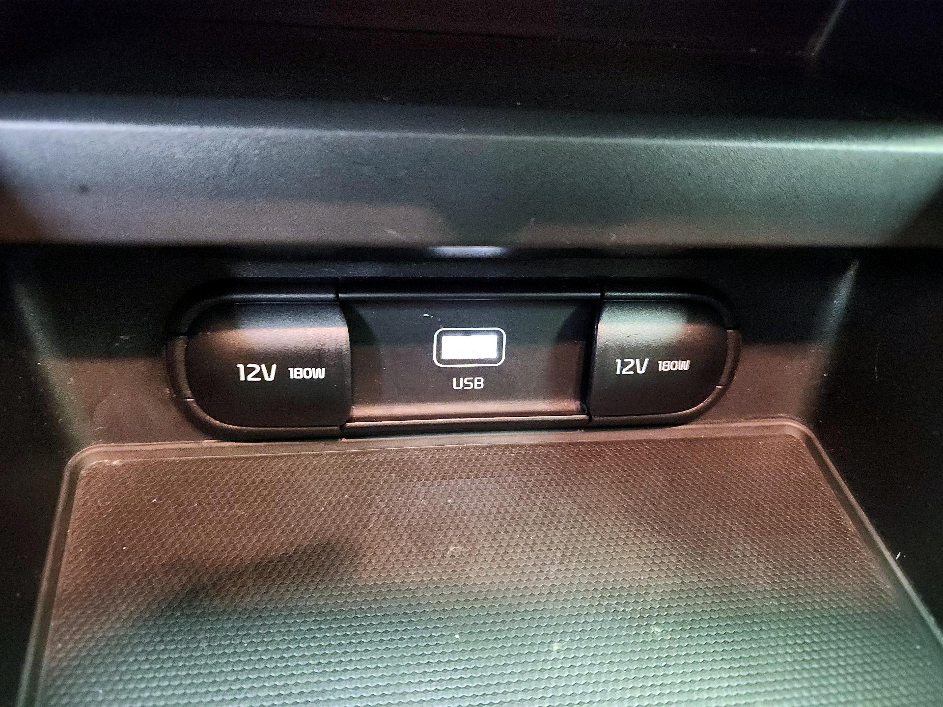 Thumbnail: 2025 Kia Soul - 18