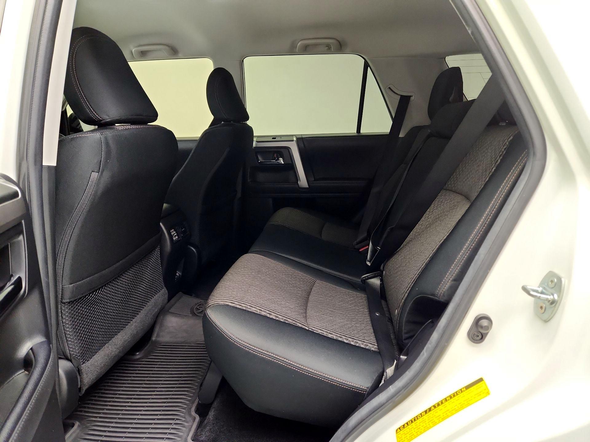 Thumbnail: 2022 Toyota 4Runner - 19