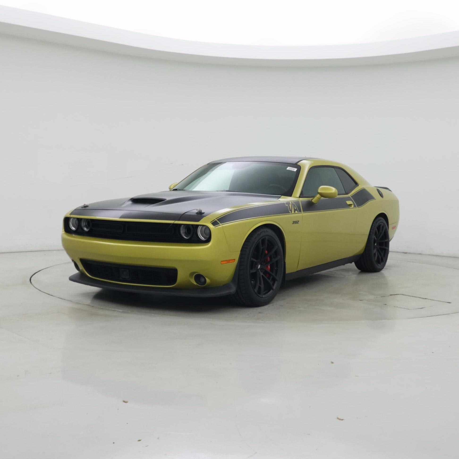 Thumbnail: 2021 Dodge Challenger - 4