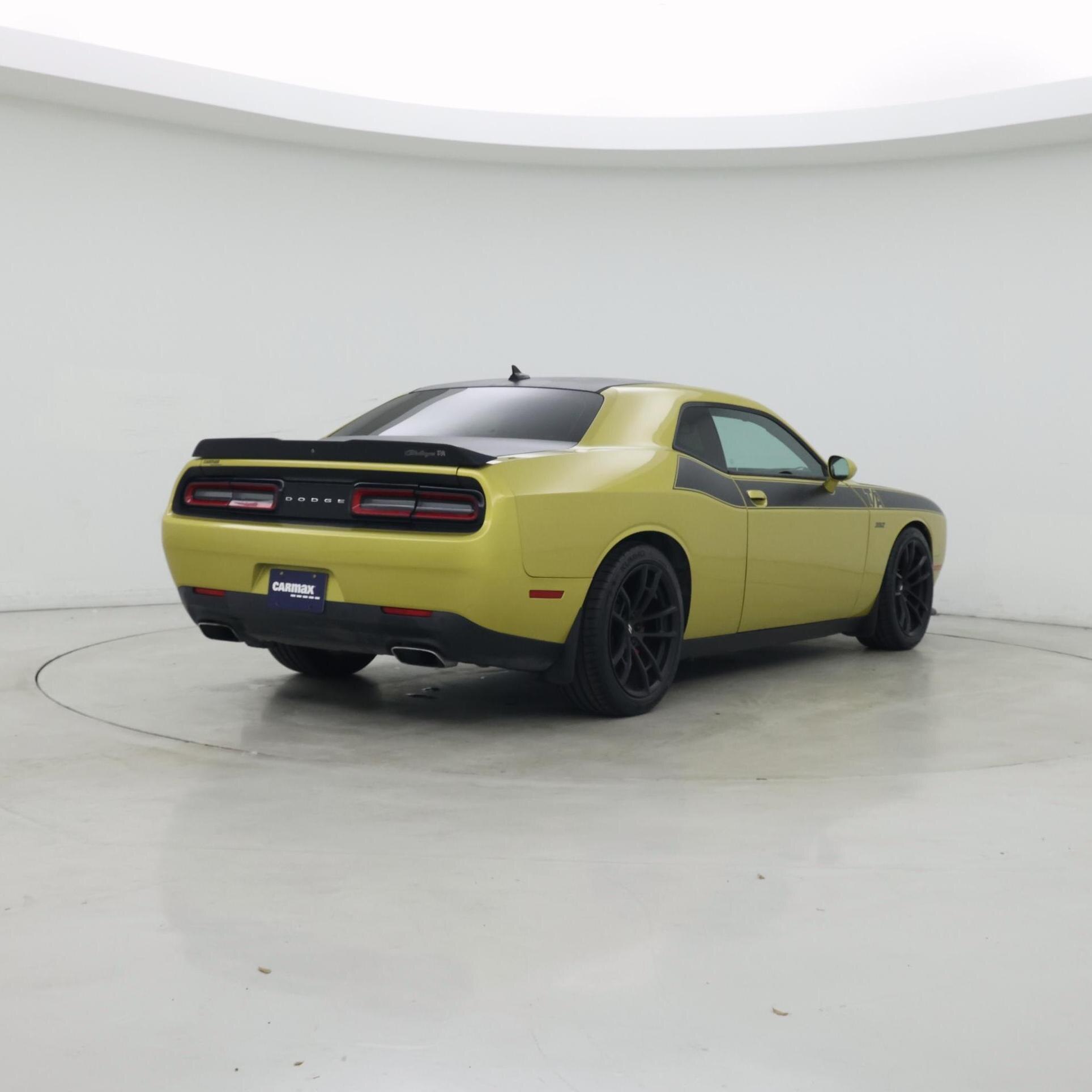 Thumbnail: 2021 Dodge Challenger - 8