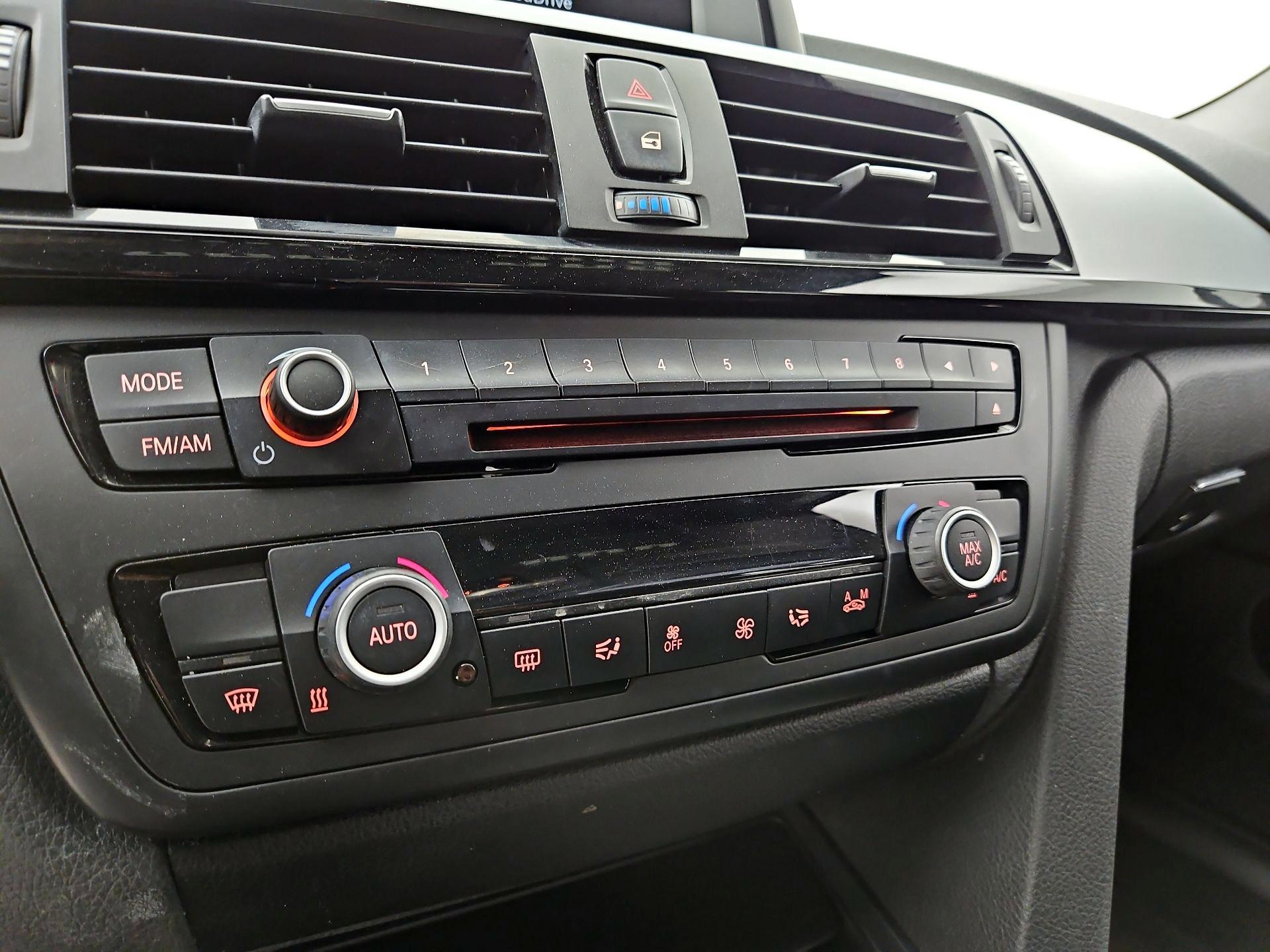 Thumbnail: 2015 BMW 4 Series - 16