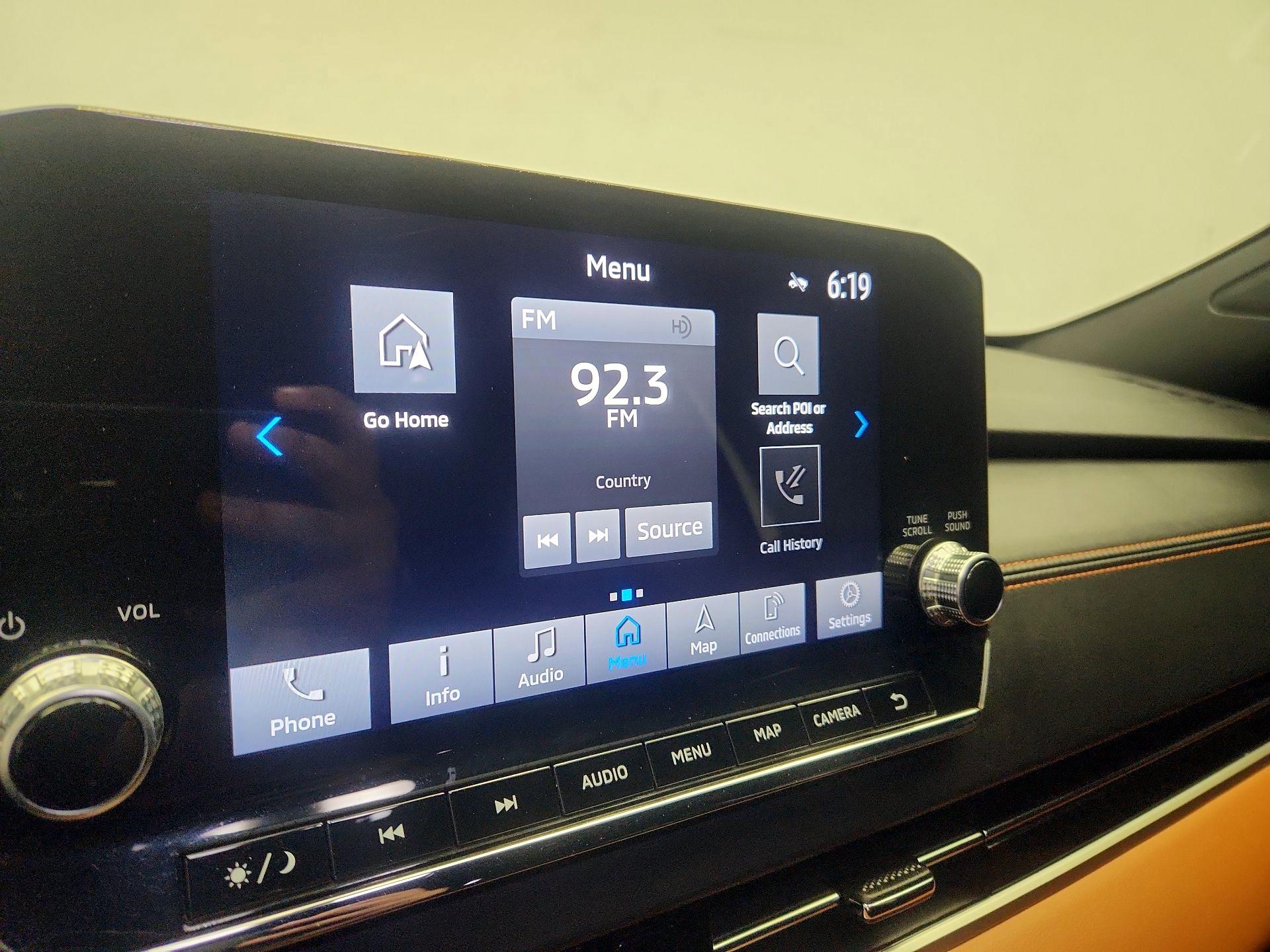 Thumbnail: 2022 Mitsubishi Outlander - 16