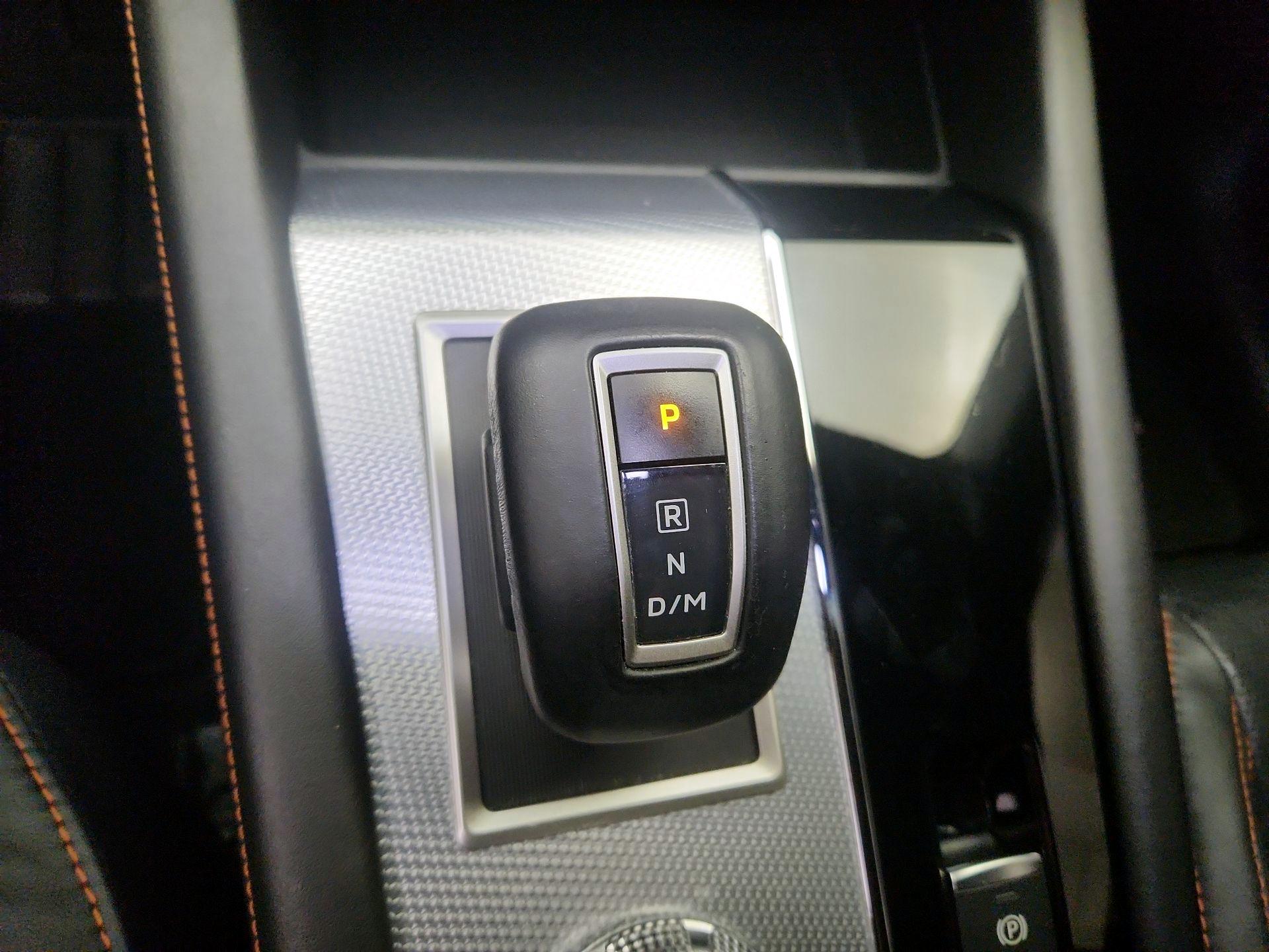 Thumbnail: 2022 Mitsubishi Outlander - 18