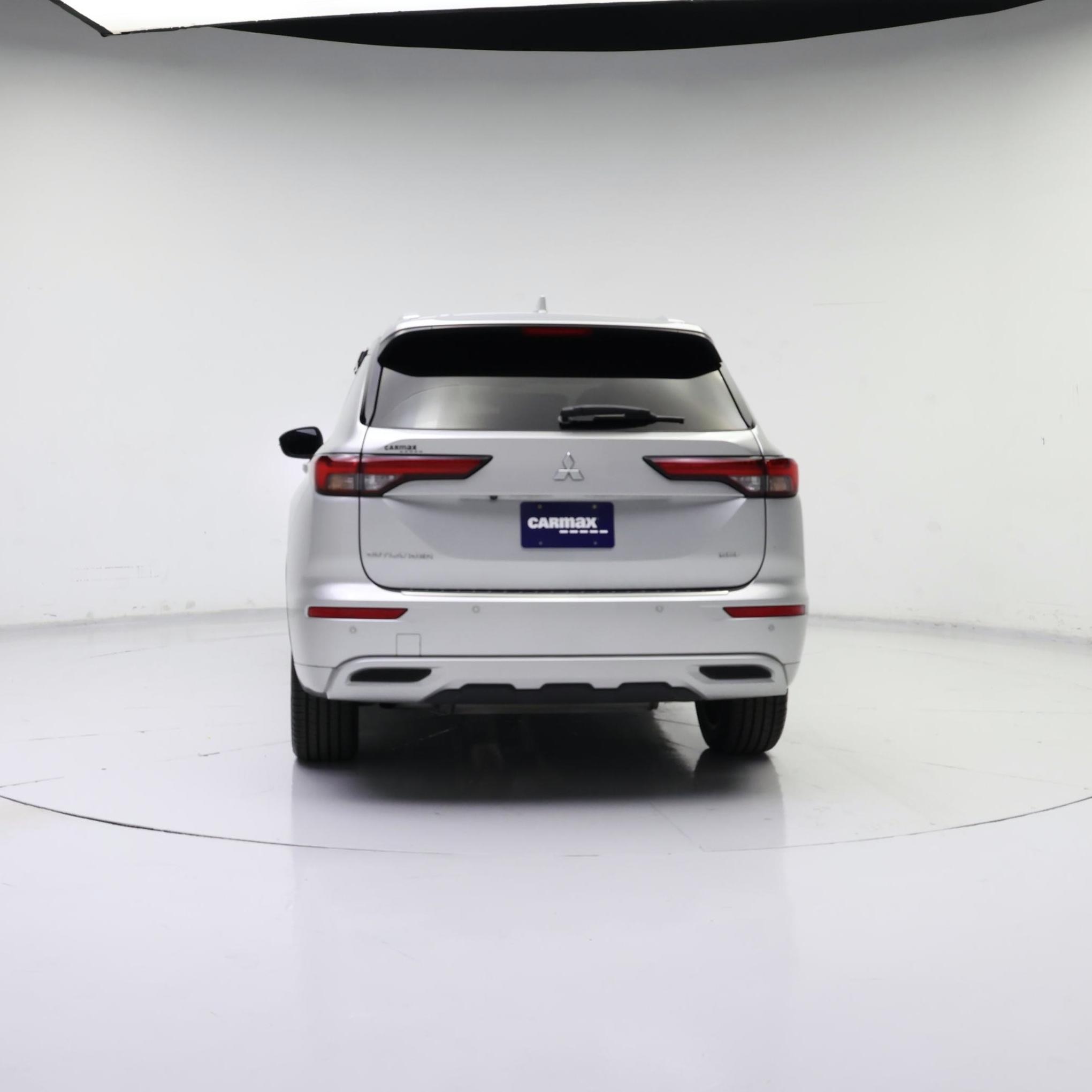 Thumbnail: 2022 Mitsubishi Outlander - 6