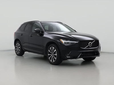2023 Volvo XC60 B5 Plus Dark Theme