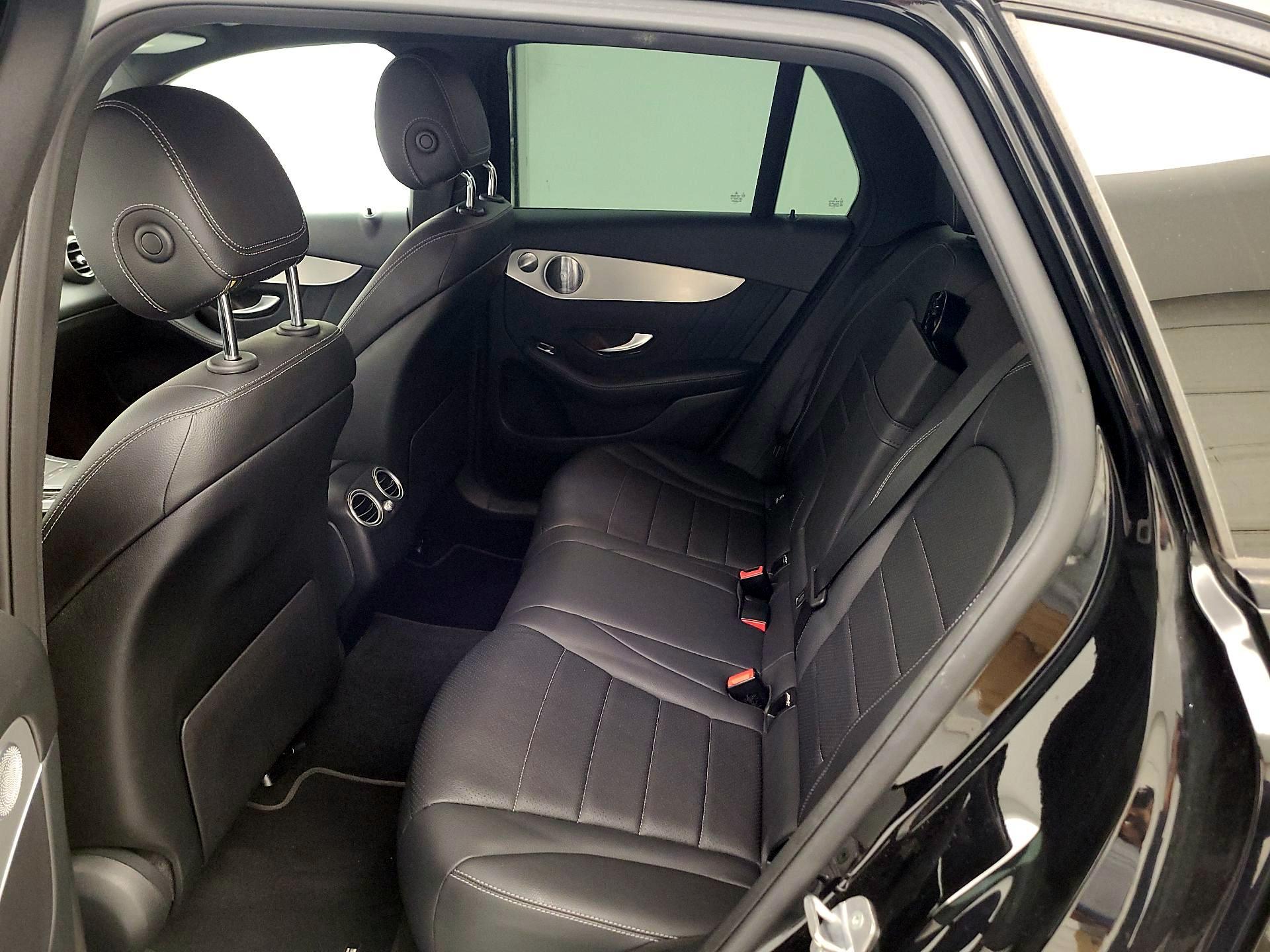 Thumbnail: 2020 Mercedes-Benz GLC - 19