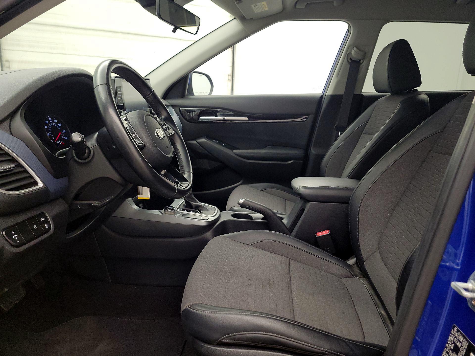 Thumbnail: 2021 Kia Seltos - 11