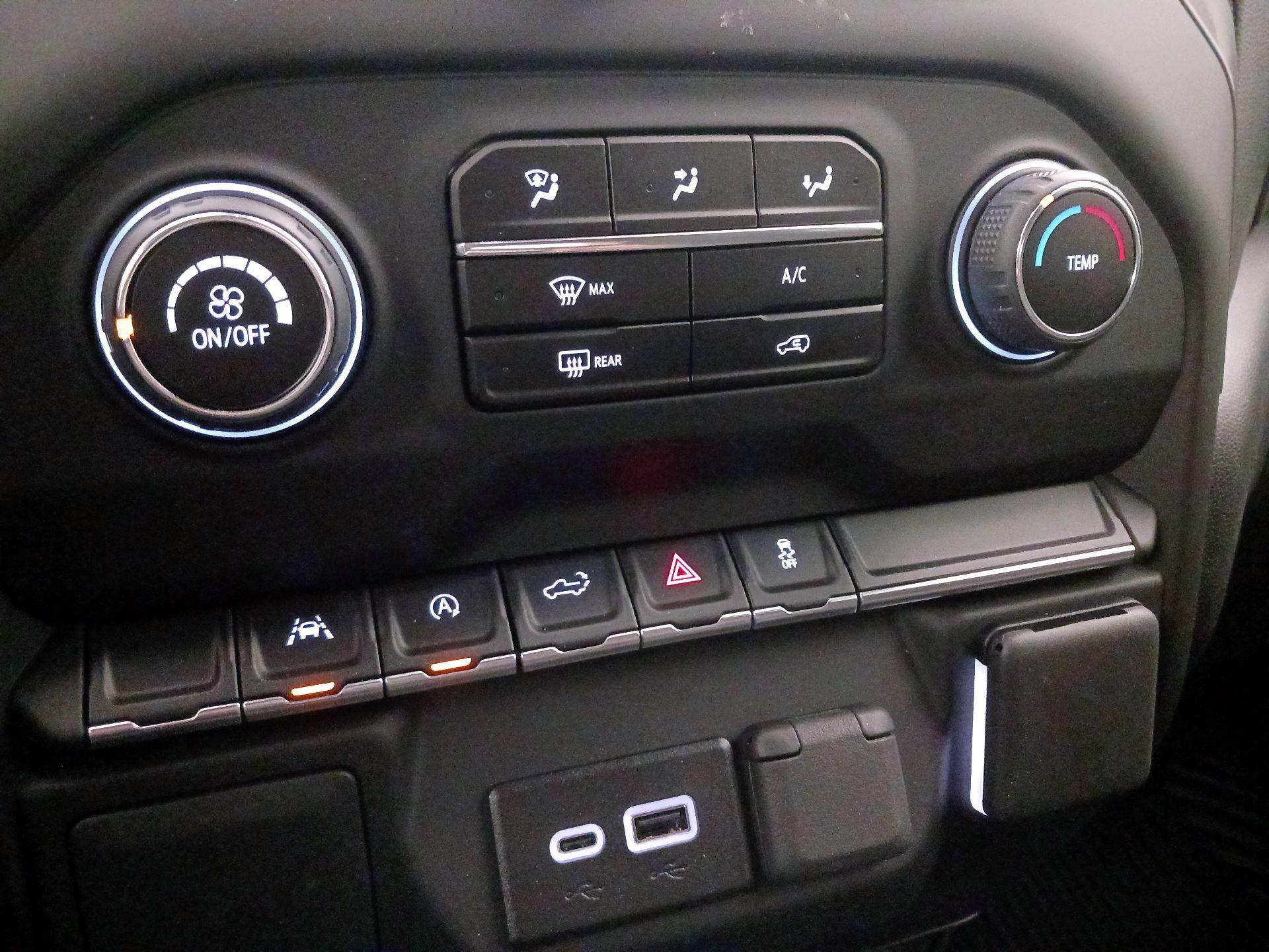 Thumbnail: 2026 Chevrolet Silverado 1500 - 16