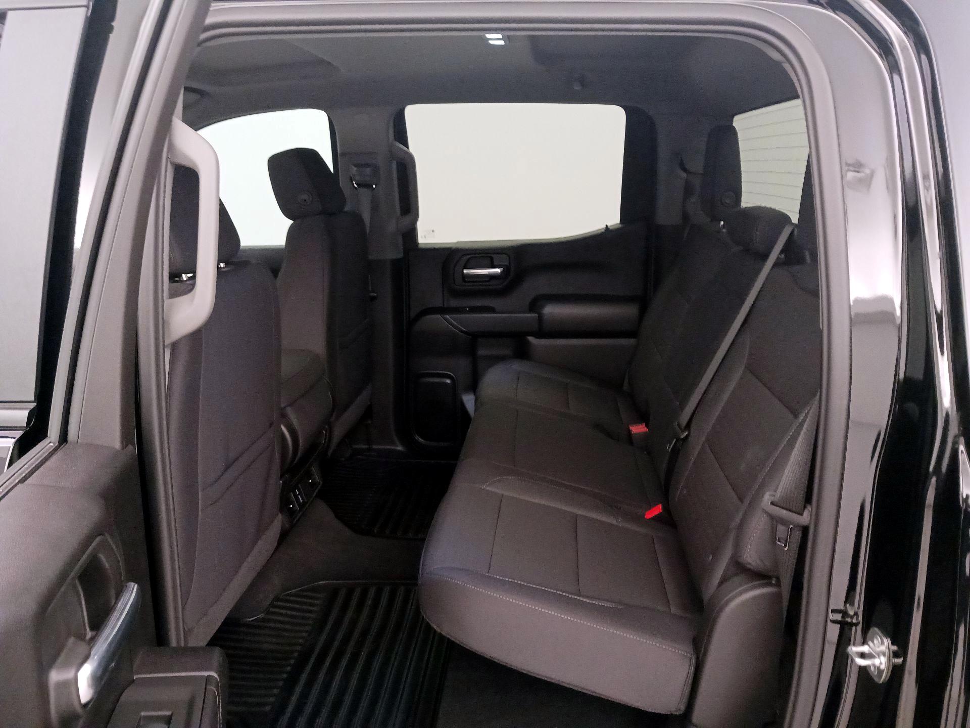 Thumbnail: 2026 Chevrolet Silverado 1500 - 19