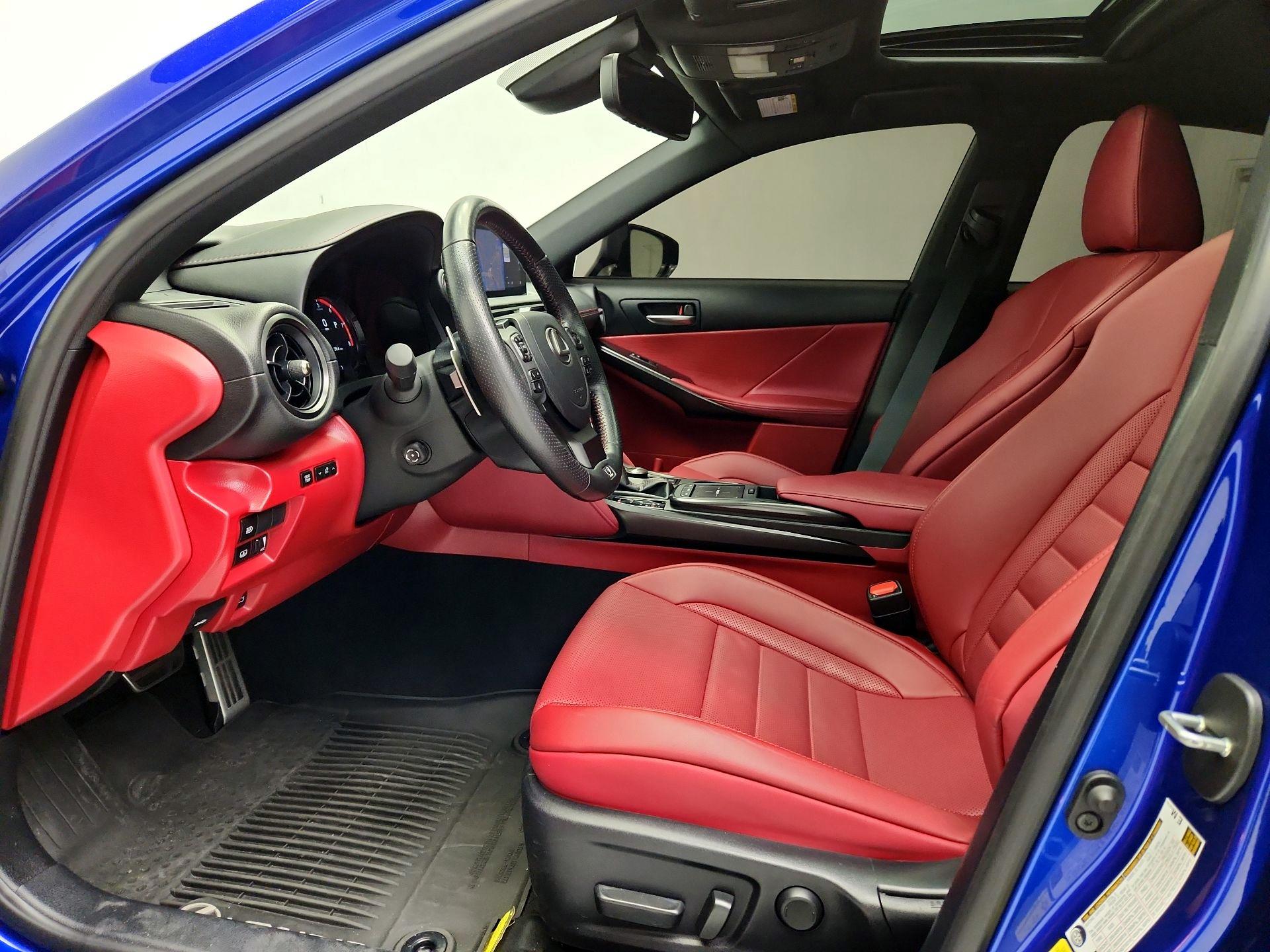 Thumbnail: 2024 Lexus IS - 11