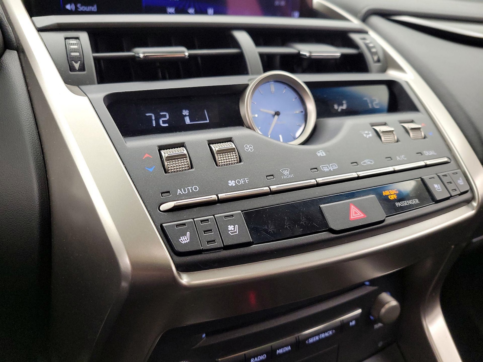 2019 Lexus NX 300 - Photo 17