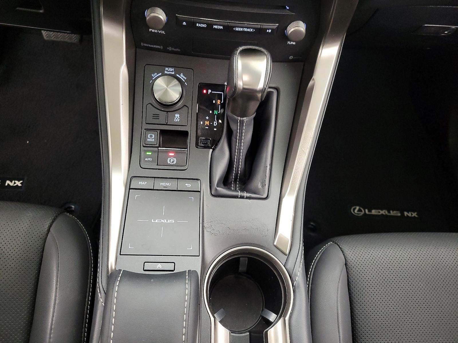 2019 Lexus NX 300 - Photo 18