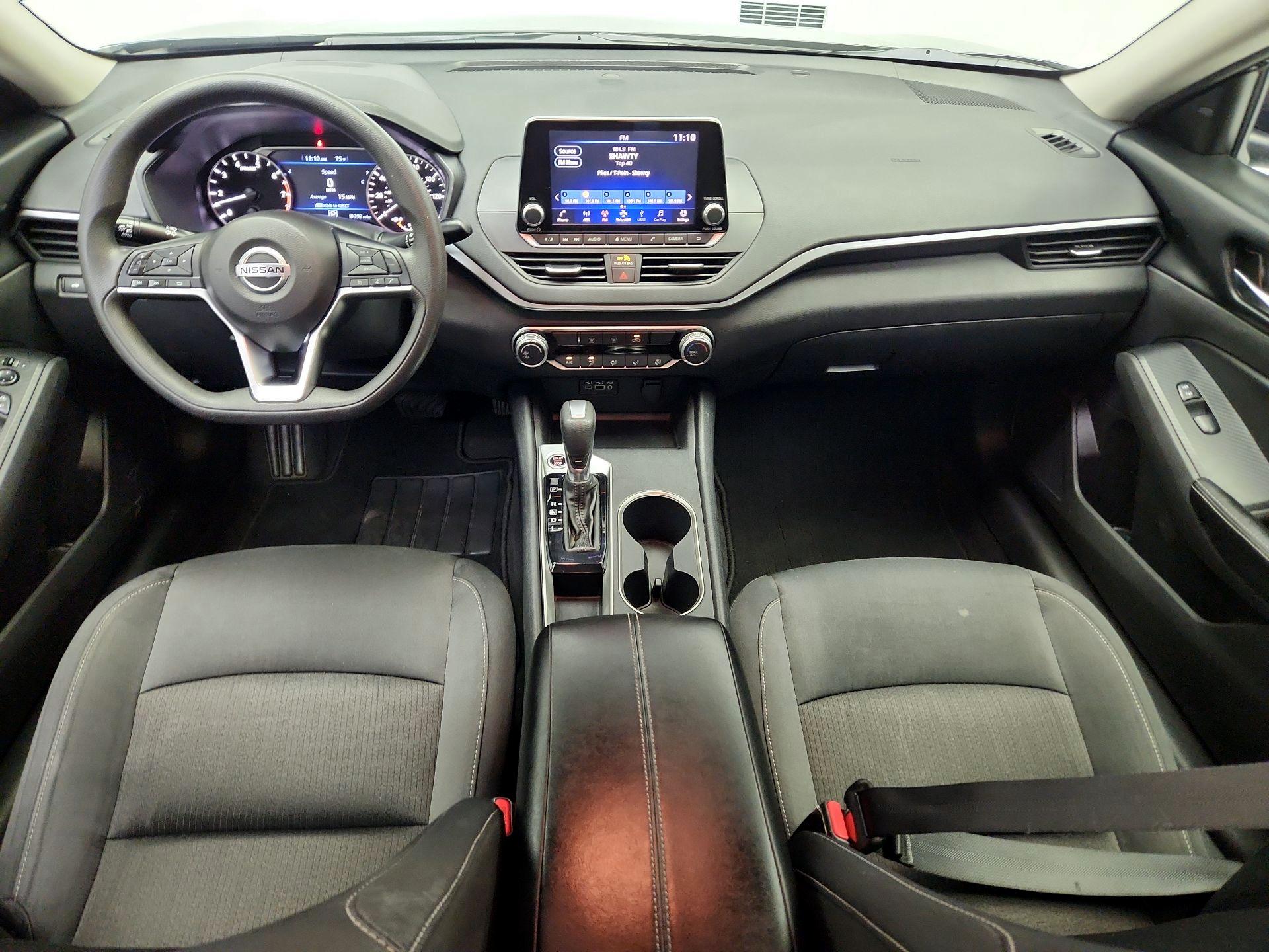 Thumbnail: 2022 Nissan Altima - 9