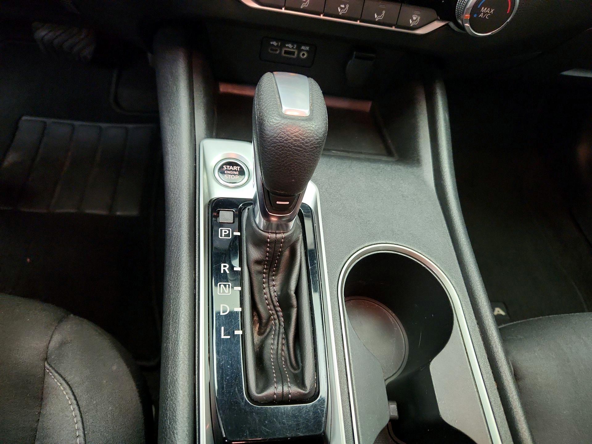 Thumbnail: 2022 Nissan Altima - 17