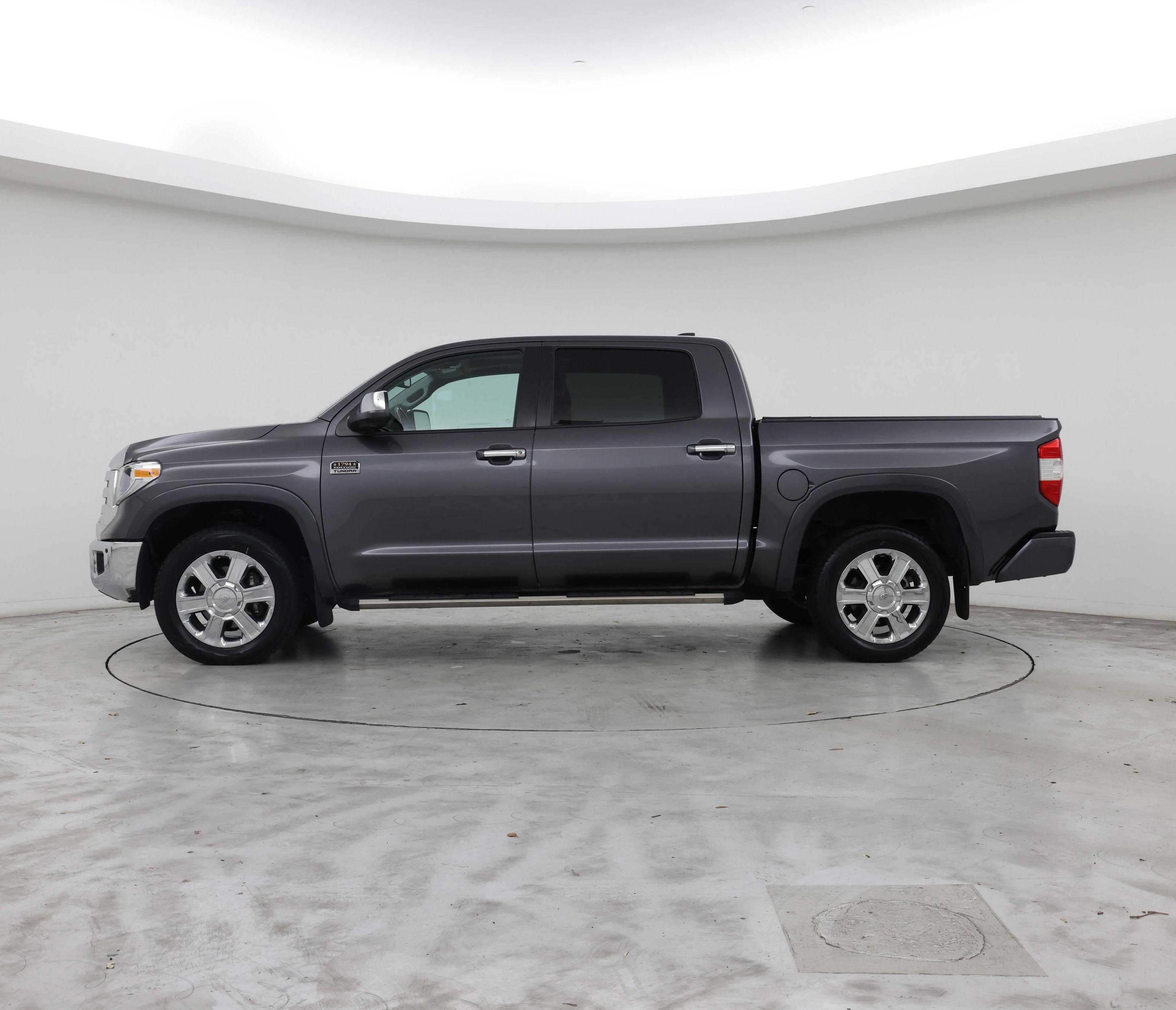 Thumbnail: 2021 Toyota Tundra - 3