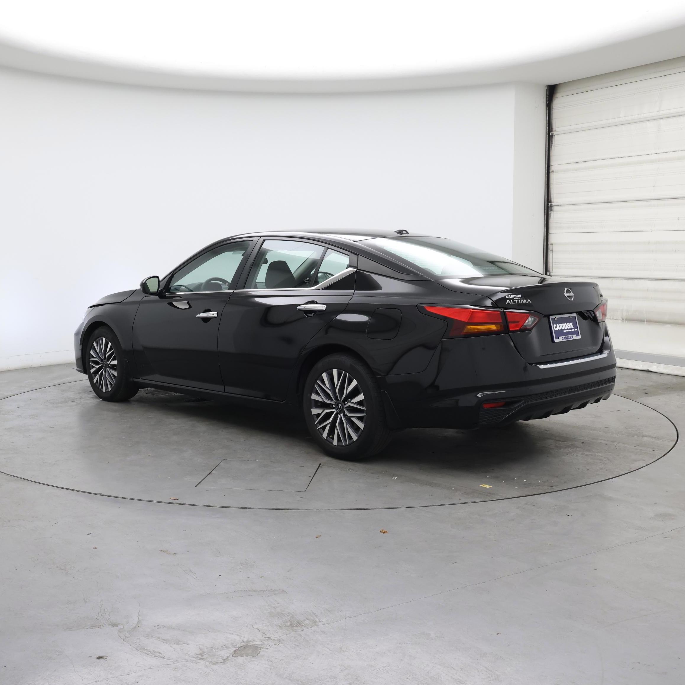 Thumbnail: 2023 Nissan Altima - 2