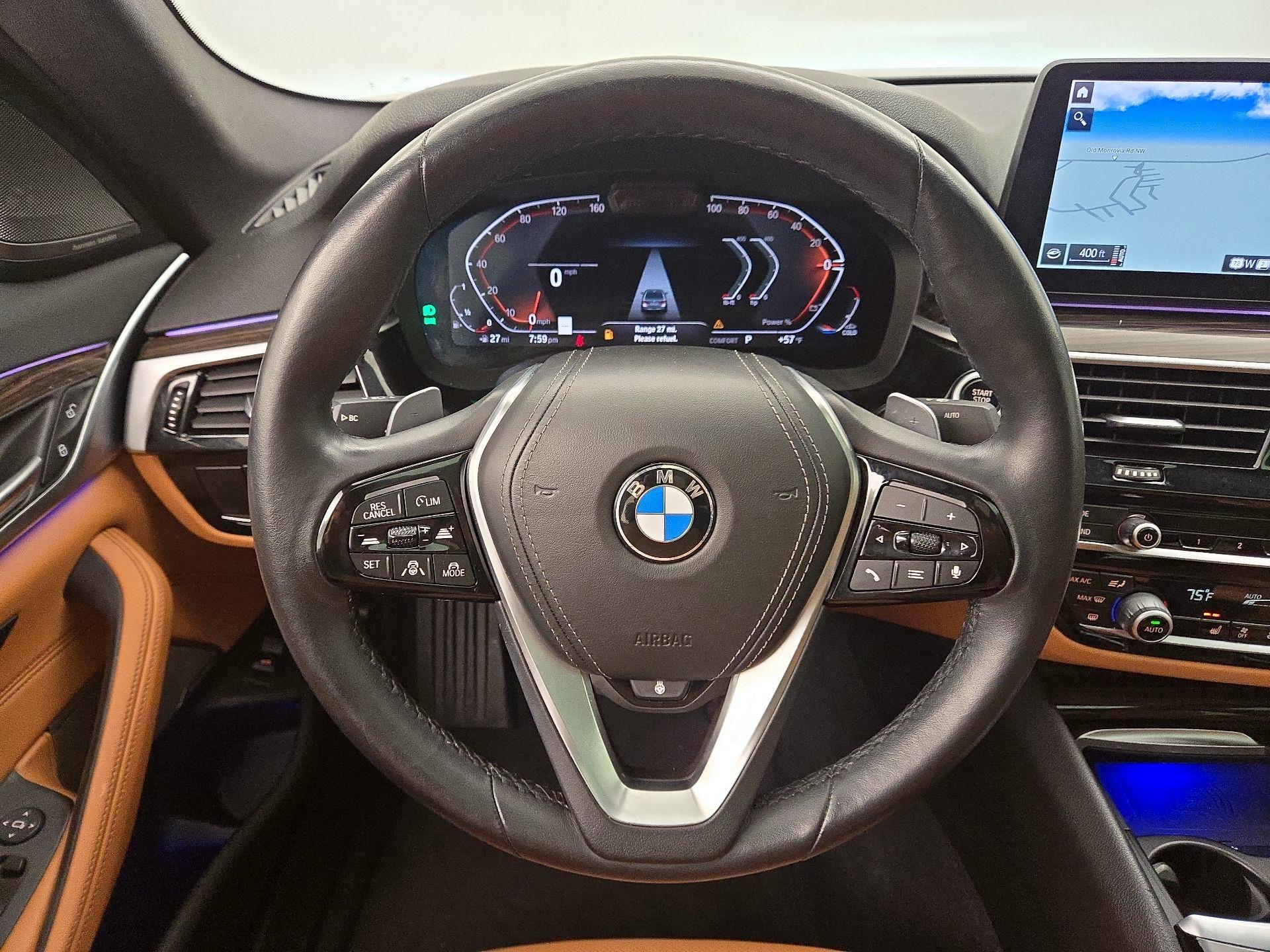 Thumbnail: 2021 BMW 5 Series - 10