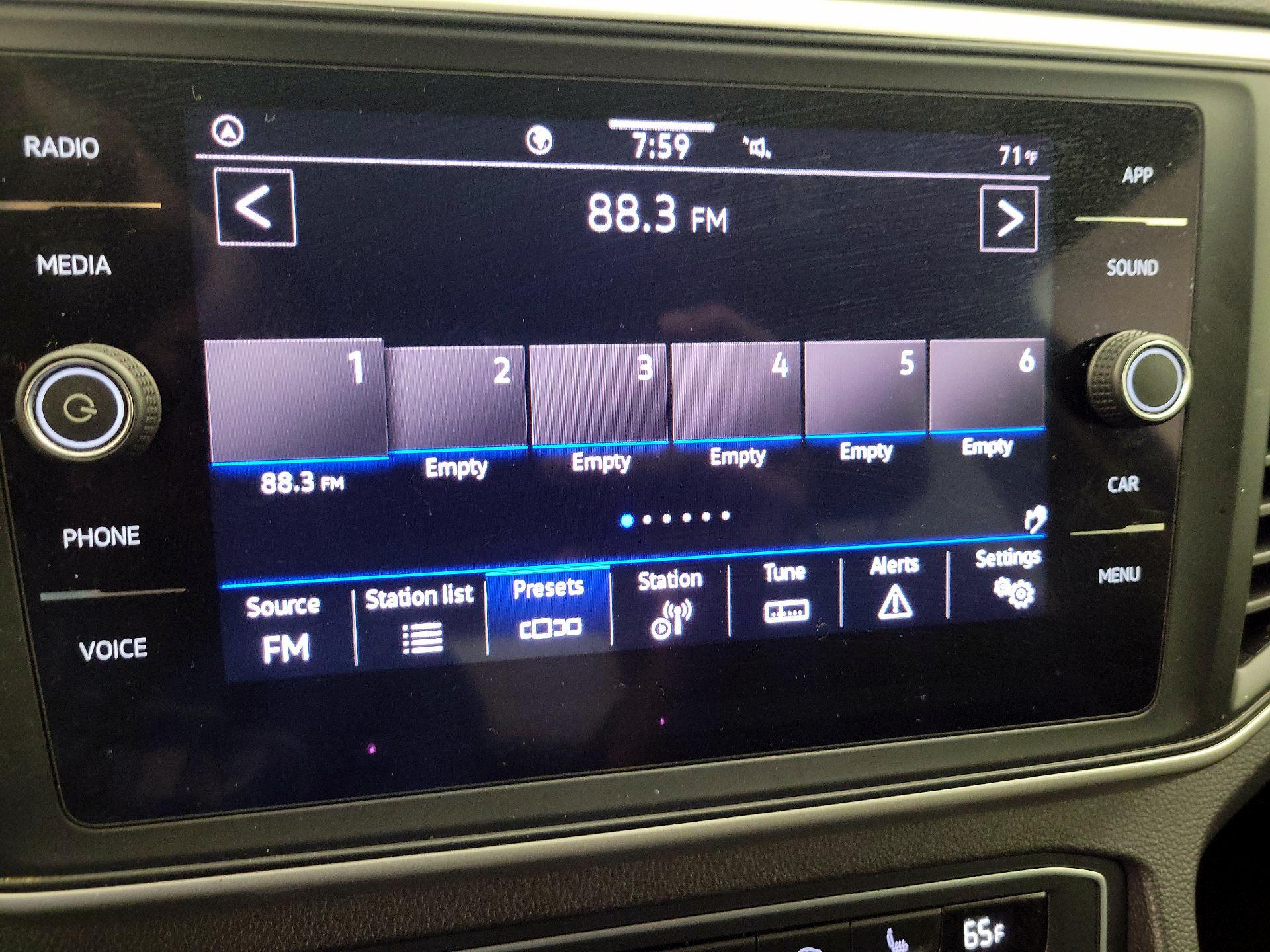 Thumbnail: 2021 Volkswagen Atlas - 15