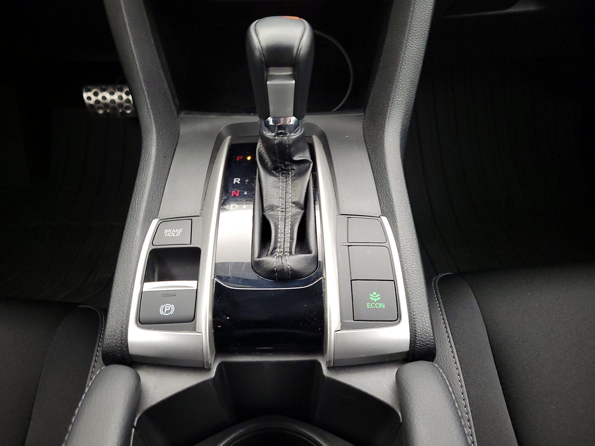 Thumbnail: 2019 Honda Civic - 17
