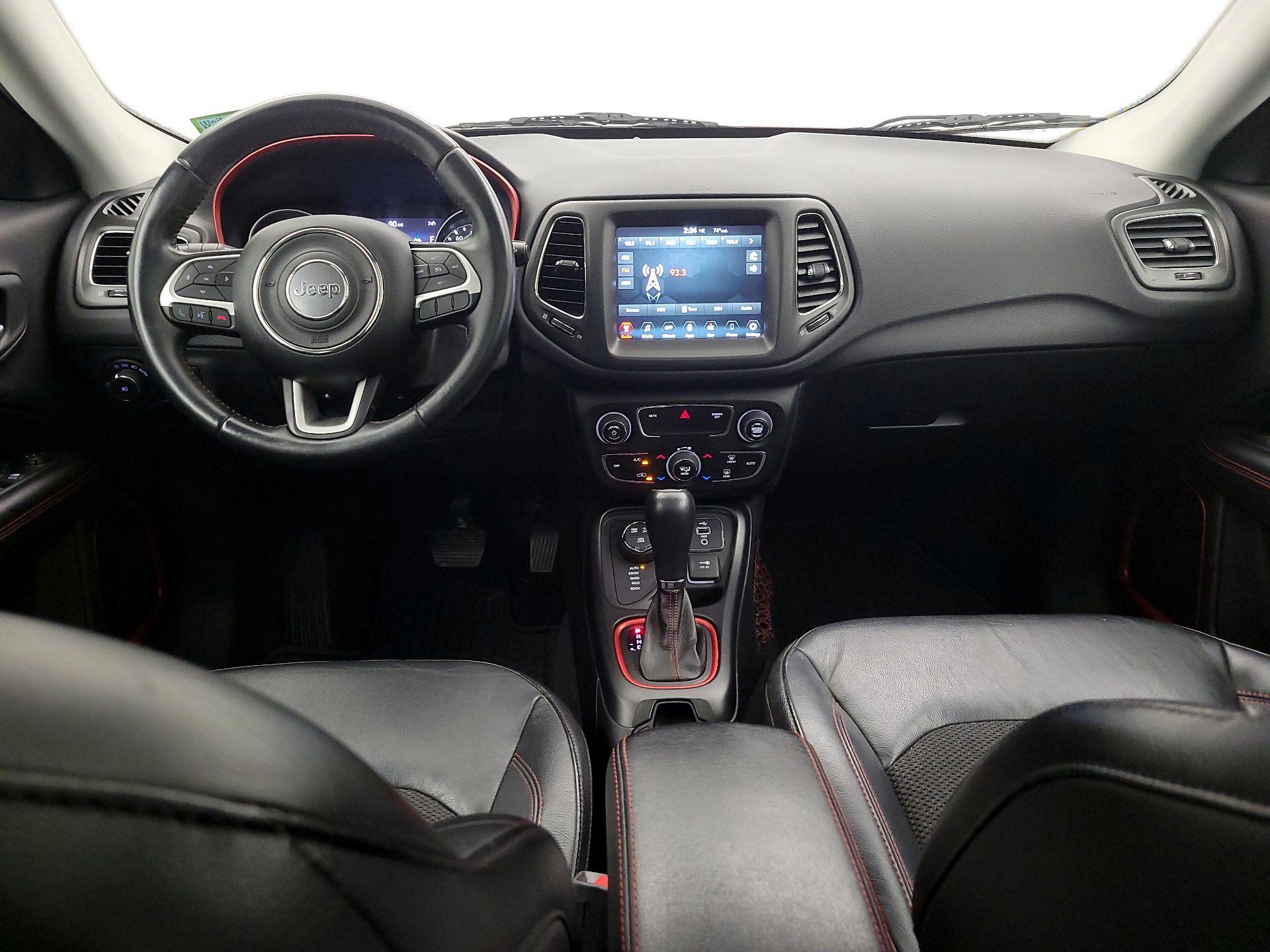 Thumbnail: 2018 Jeep Compass - 9