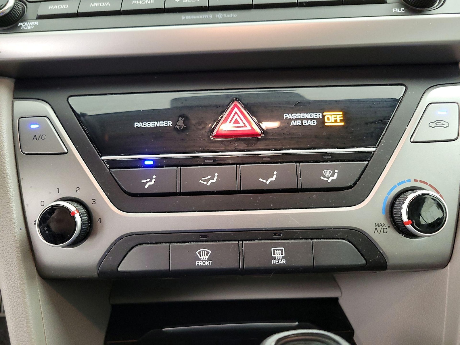 2017 Hyundai Elantra SE - Photo 17