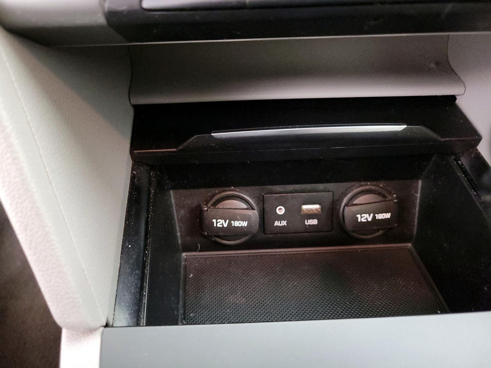 2017 Hyundai Elantra SE - Photo 19