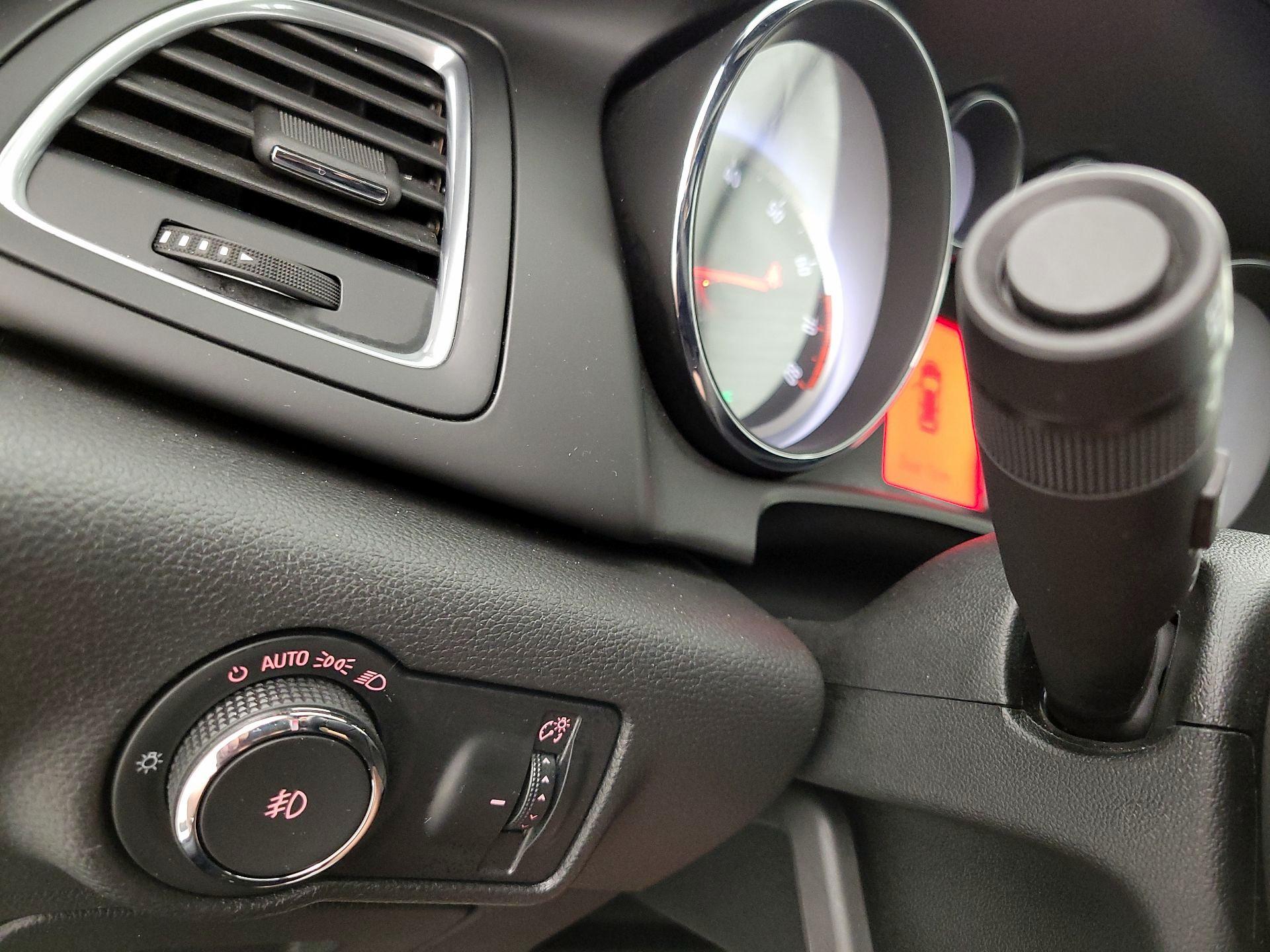 Thumbnail: 2018 Buick Cascada - 13