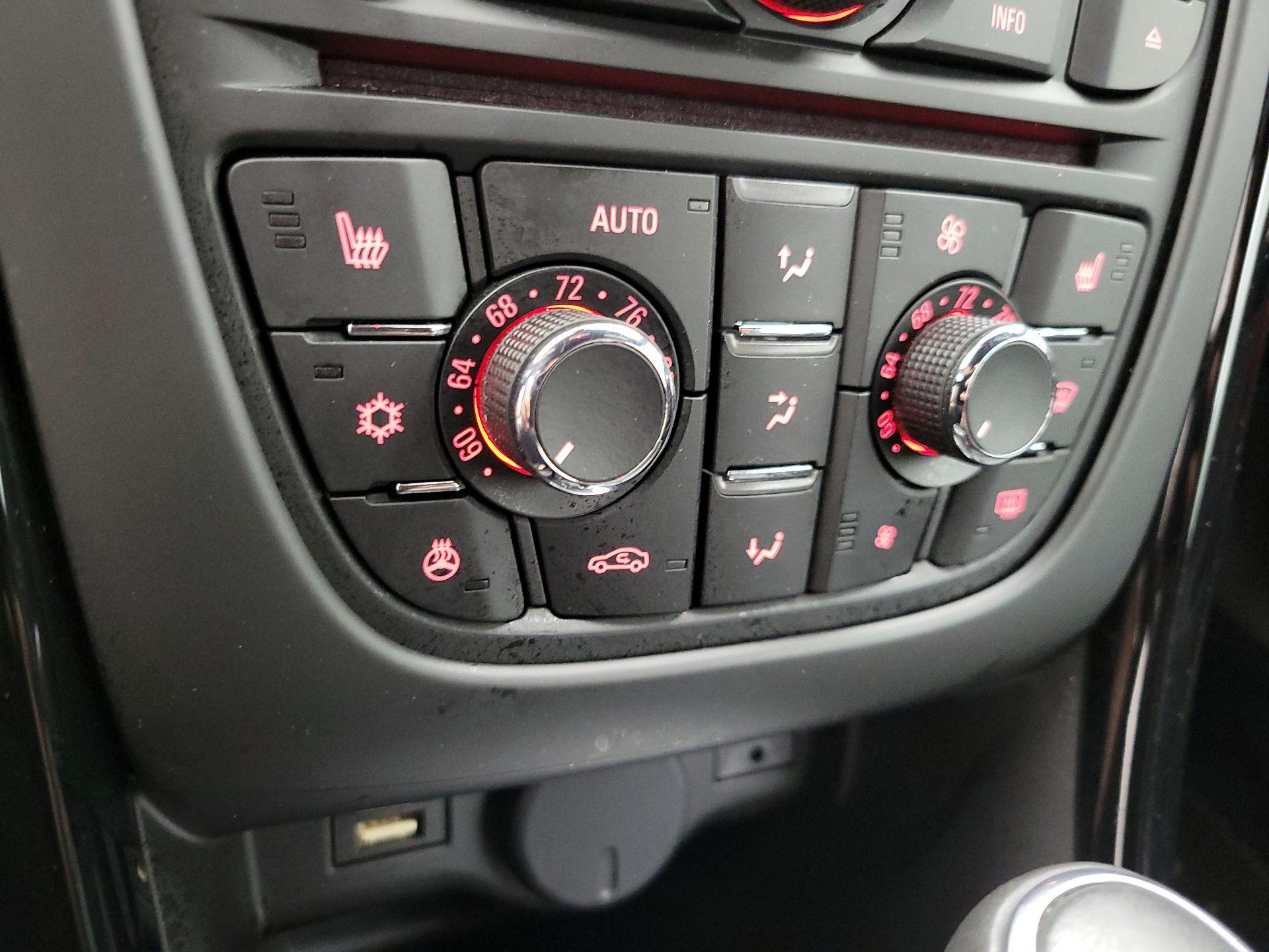 Thumbnail: 2018 Buick Cascada - 16