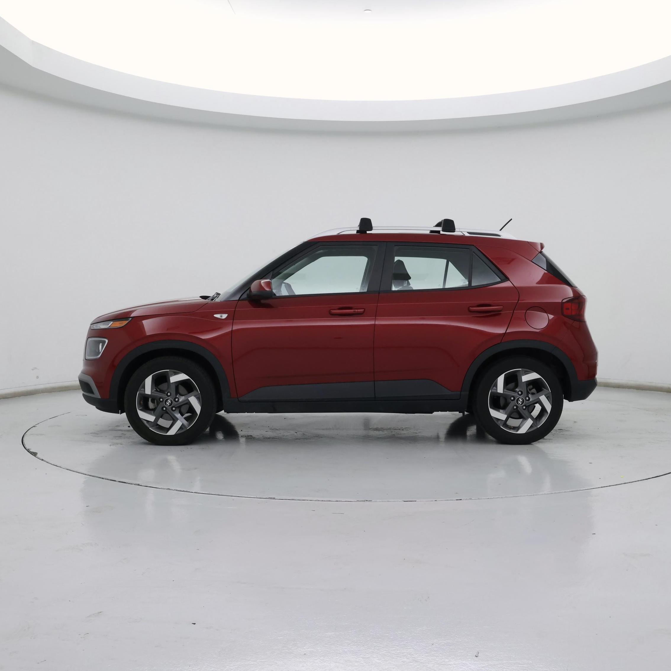 Thumbnail: 2024 Hyundai Venue - 3