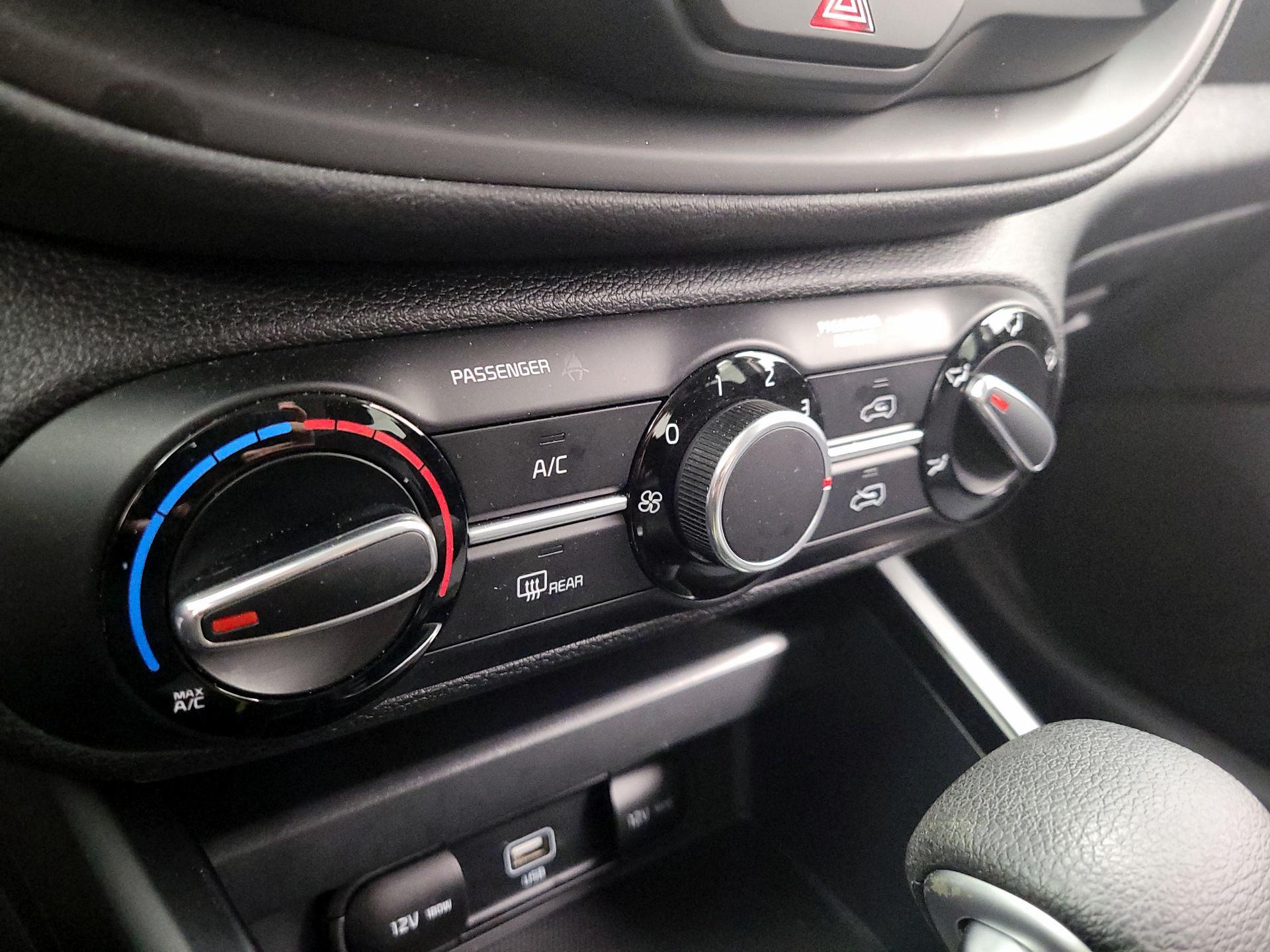 Thumbnail: 2021 Kia Soul - 16