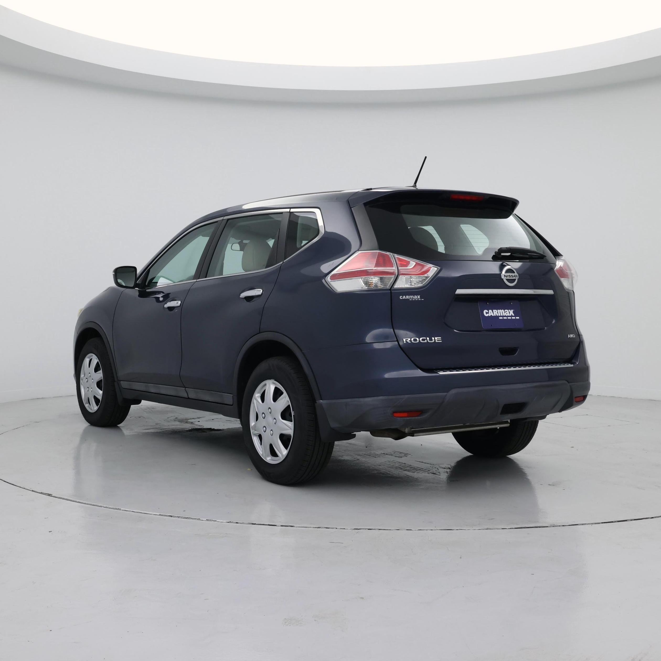 Thumbnail: 2015 Nissan Rogue - 2