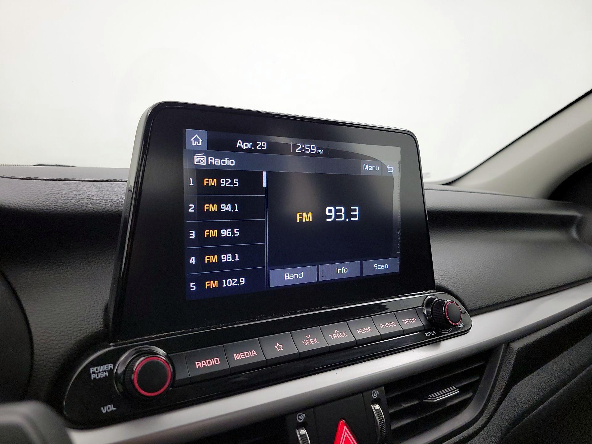 Thumbnail: 2020 Kia Forte - 15