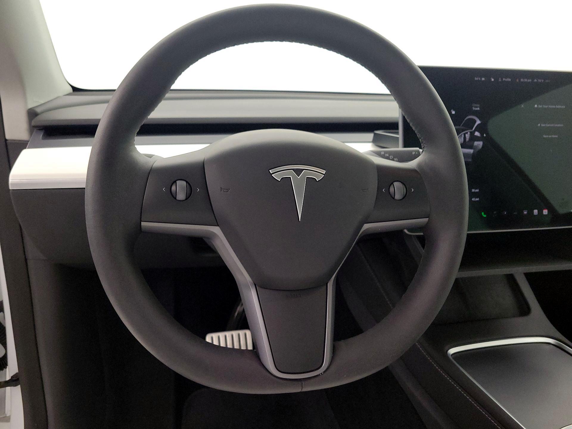 Thumbnail: 2022 Tesla Model Y - 10