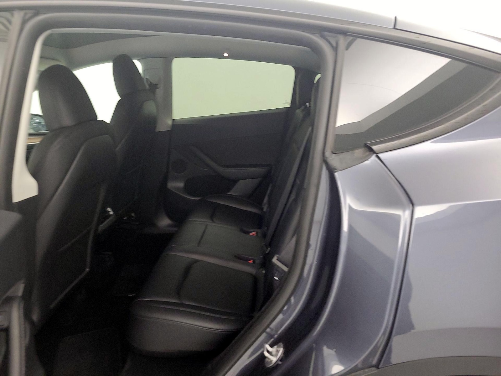 2023 Tesla Model Y Long Range - Photo 19