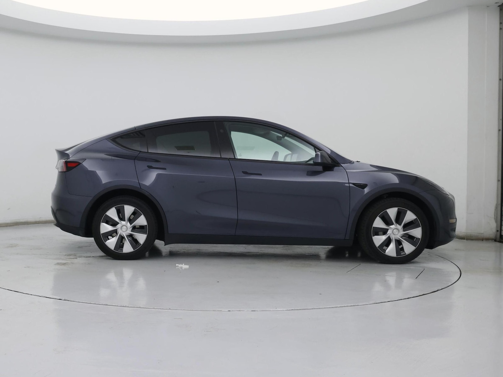 2023 Tesla Model Y Long Range - Photo 8