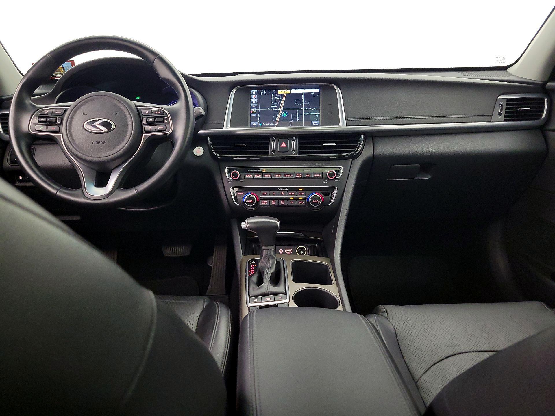 Thumbnail: 2017 Kia Optima - 9