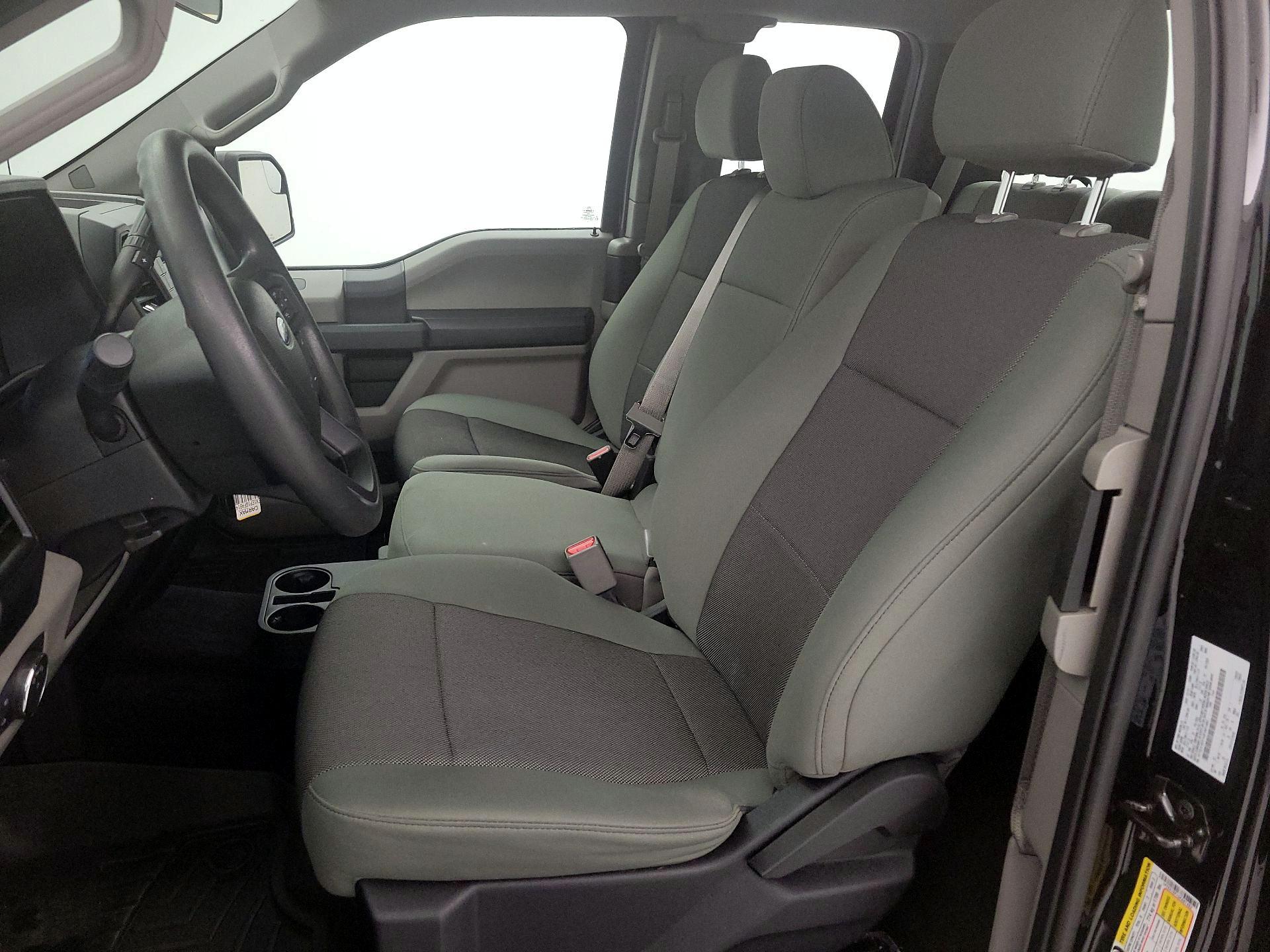 Thumbnail: 2016 Ford F-150 - 11